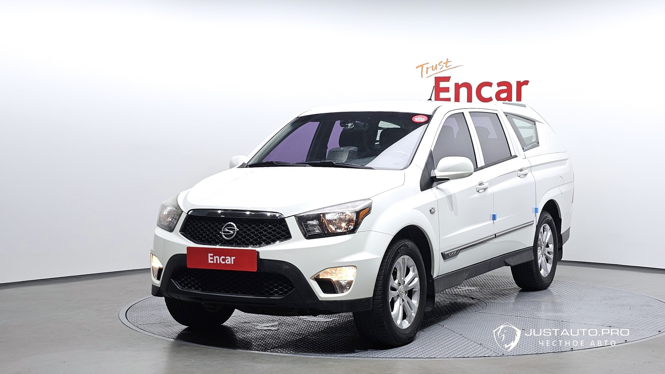 Автомобиль KG_Mobility_Ssangyong KORANDO