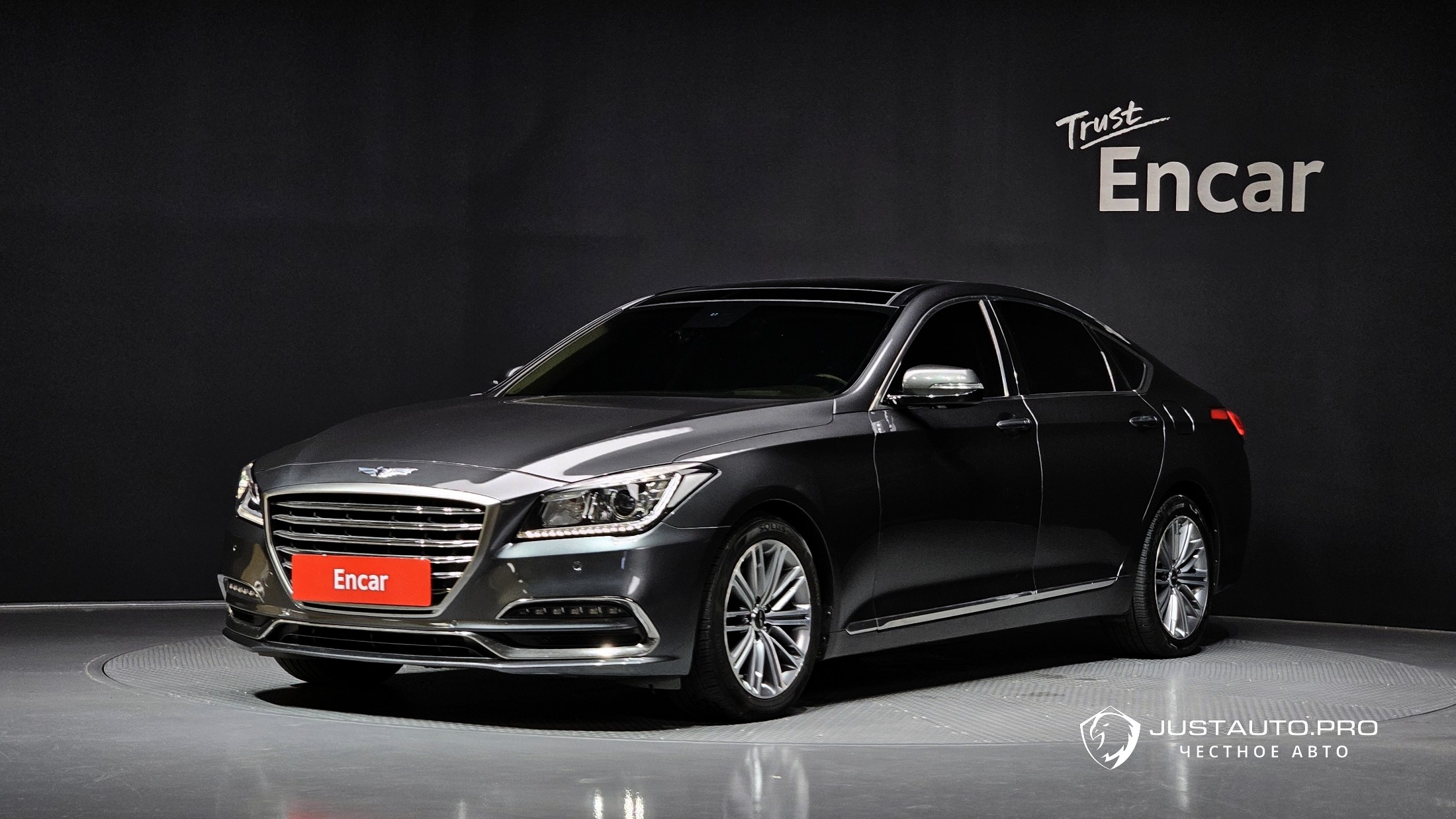 Автомобиль Genesis G80