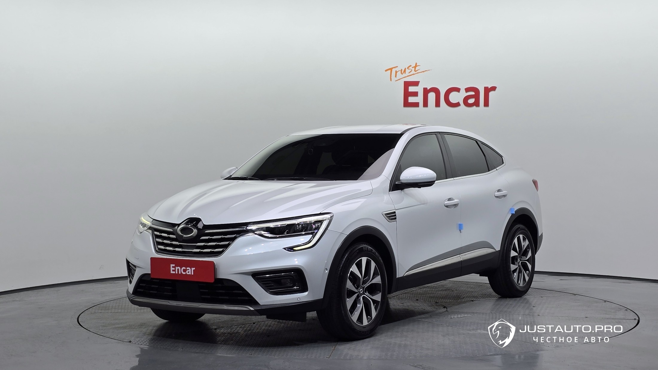 Автомобиль Renault-KoreaSamsung XM3