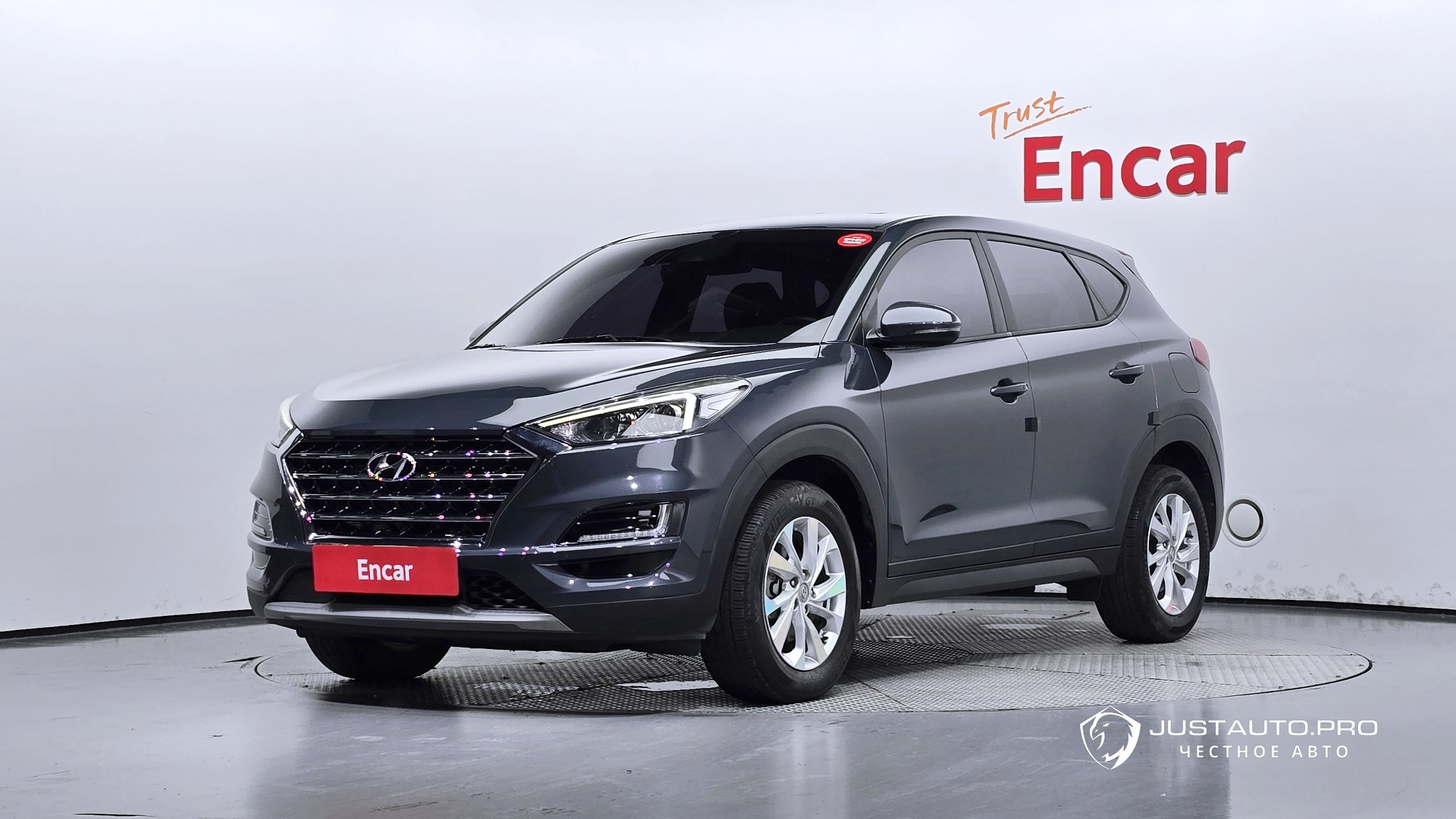 Автомобиль Hyundai Tucson