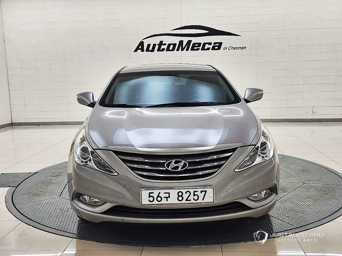 Автомобиль Hyundai Sonata
