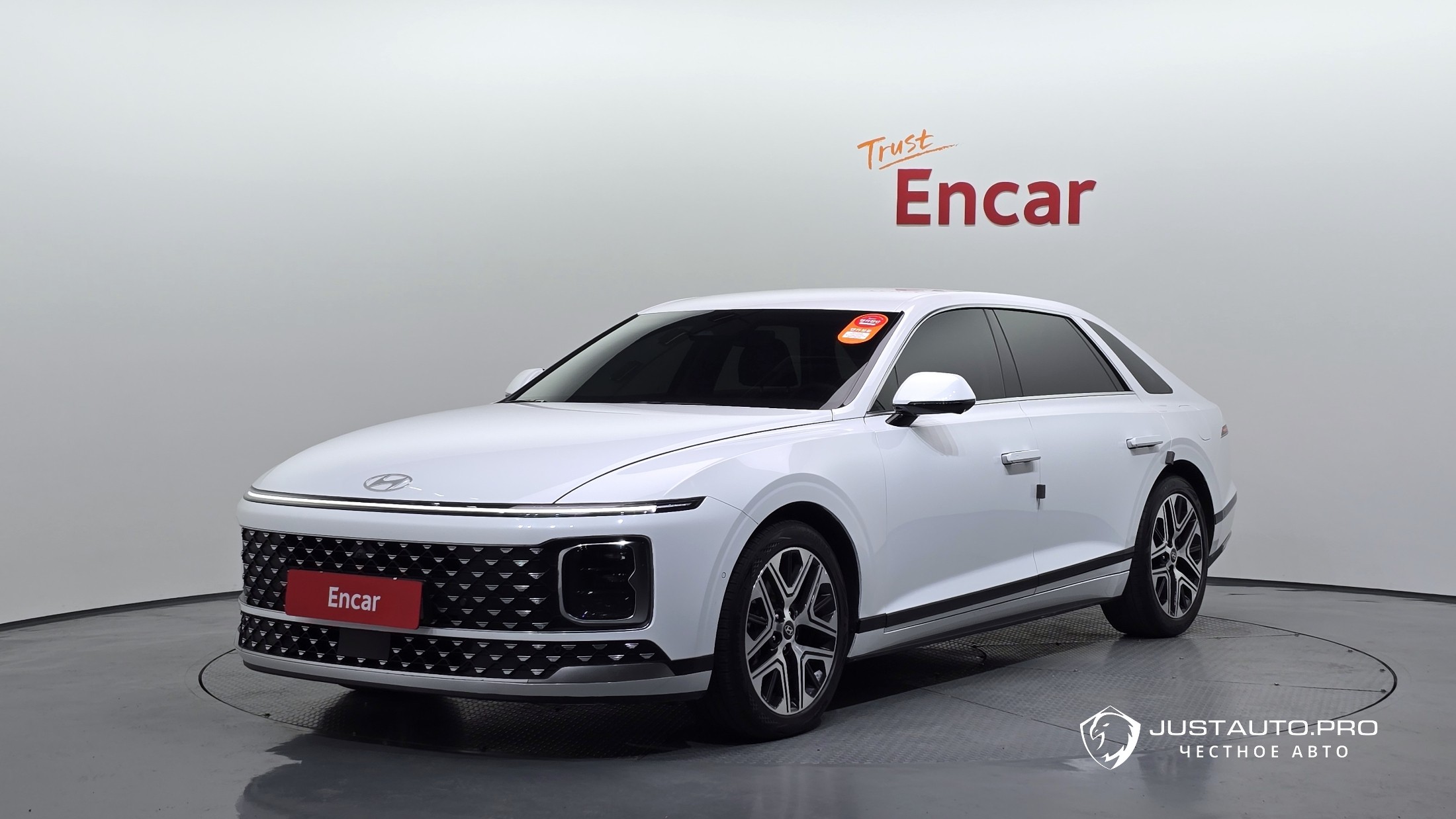 Автомобиль Hyundai Grandeur