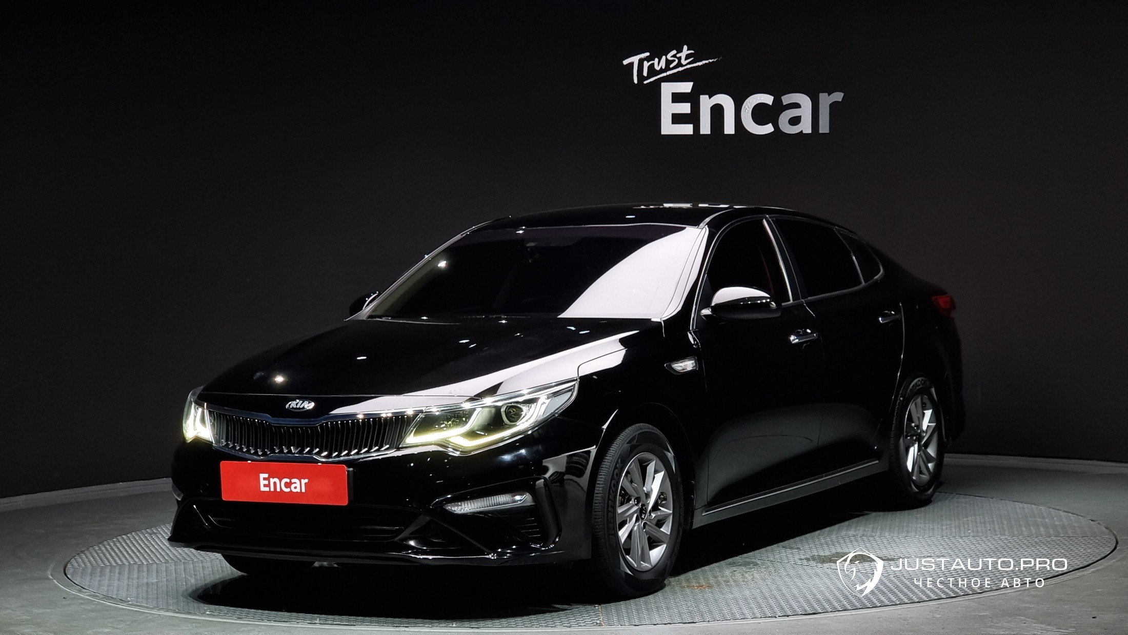 Автомобиль Kia K5