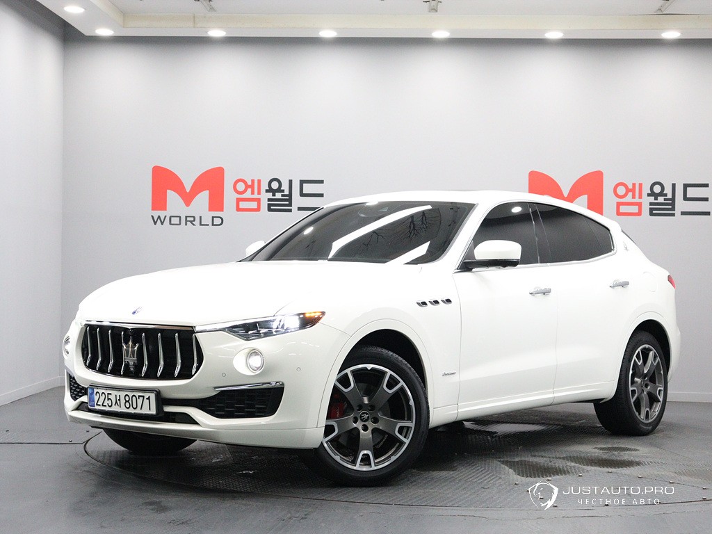Автомобиль Maserati Levante