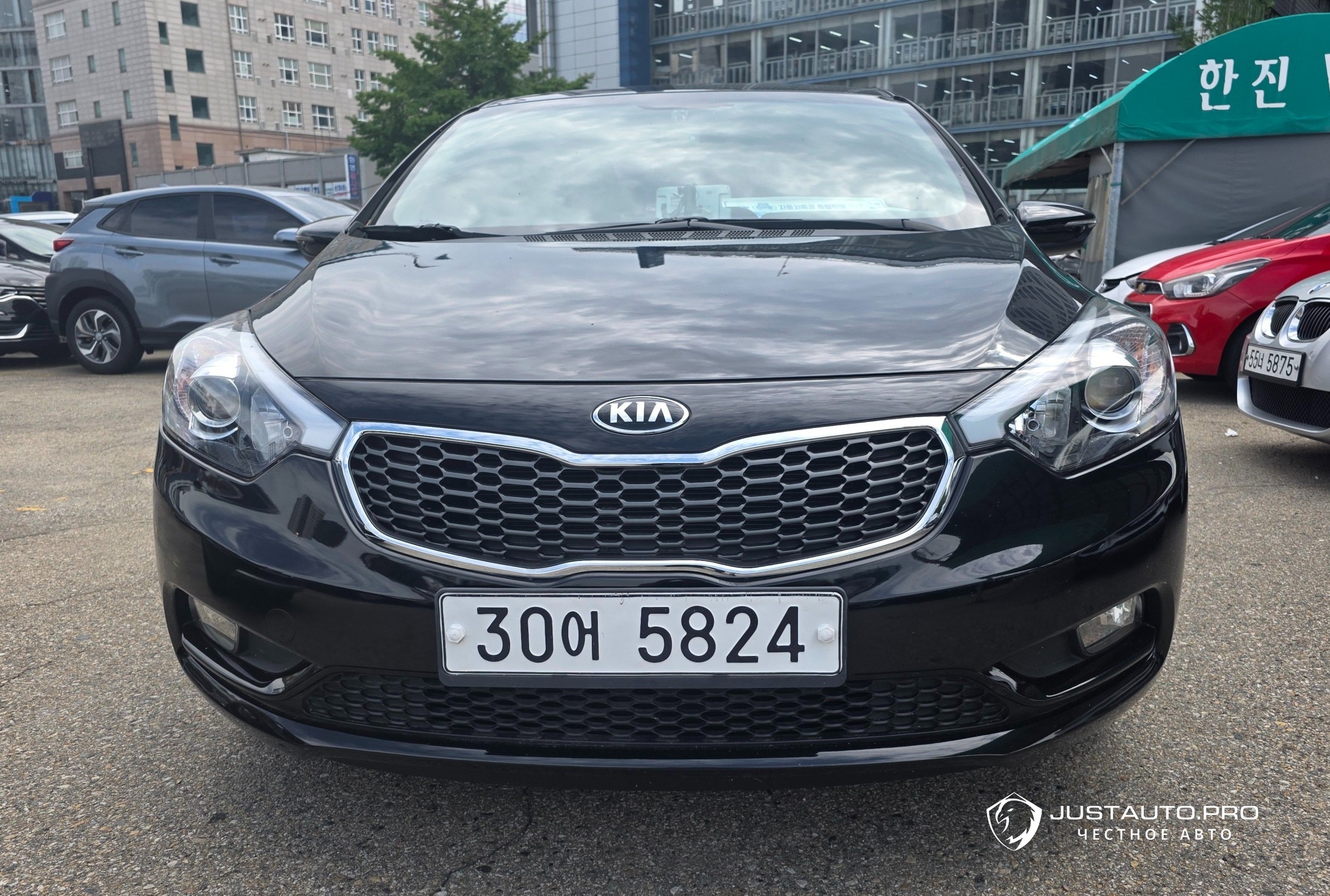 Автомобиль Kia K3