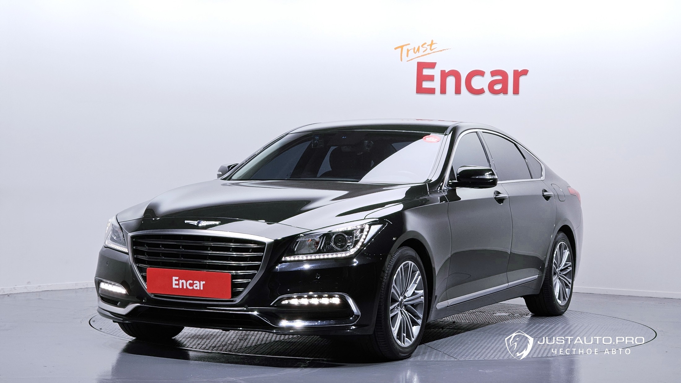 Автомобиль Genesis G80