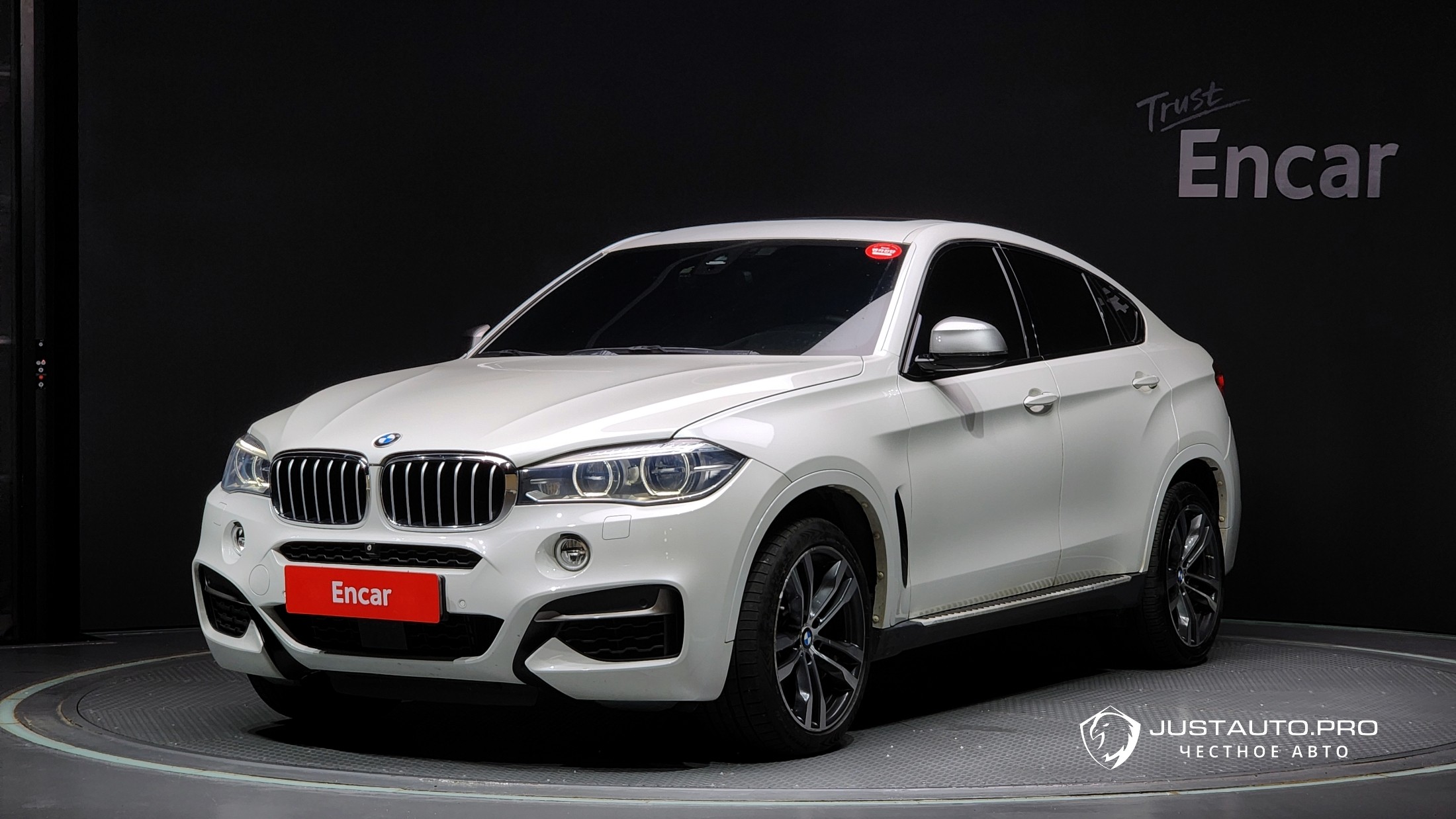 Автомобиль BMW X6