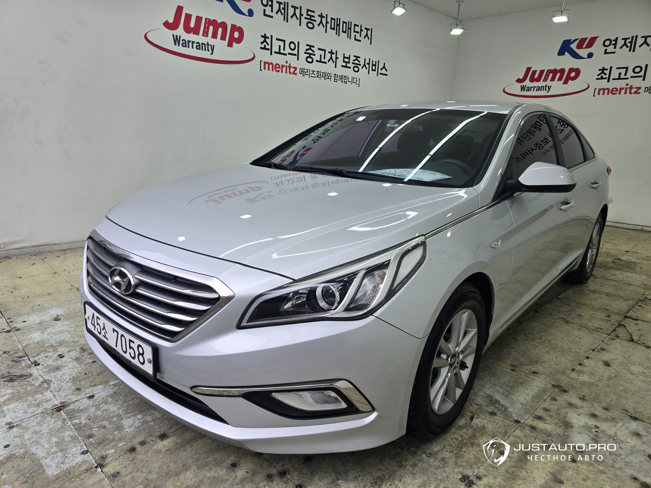 Автомобиль Hyundai Sonata
