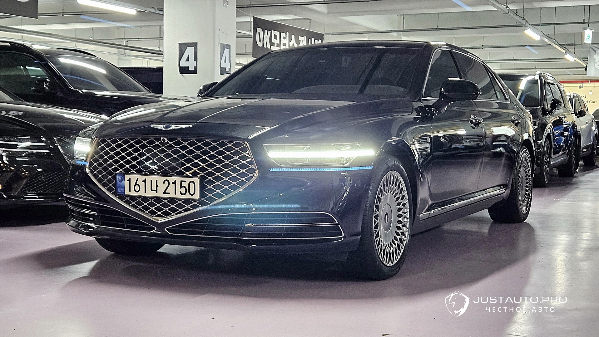 Автомобиль Genesis G90