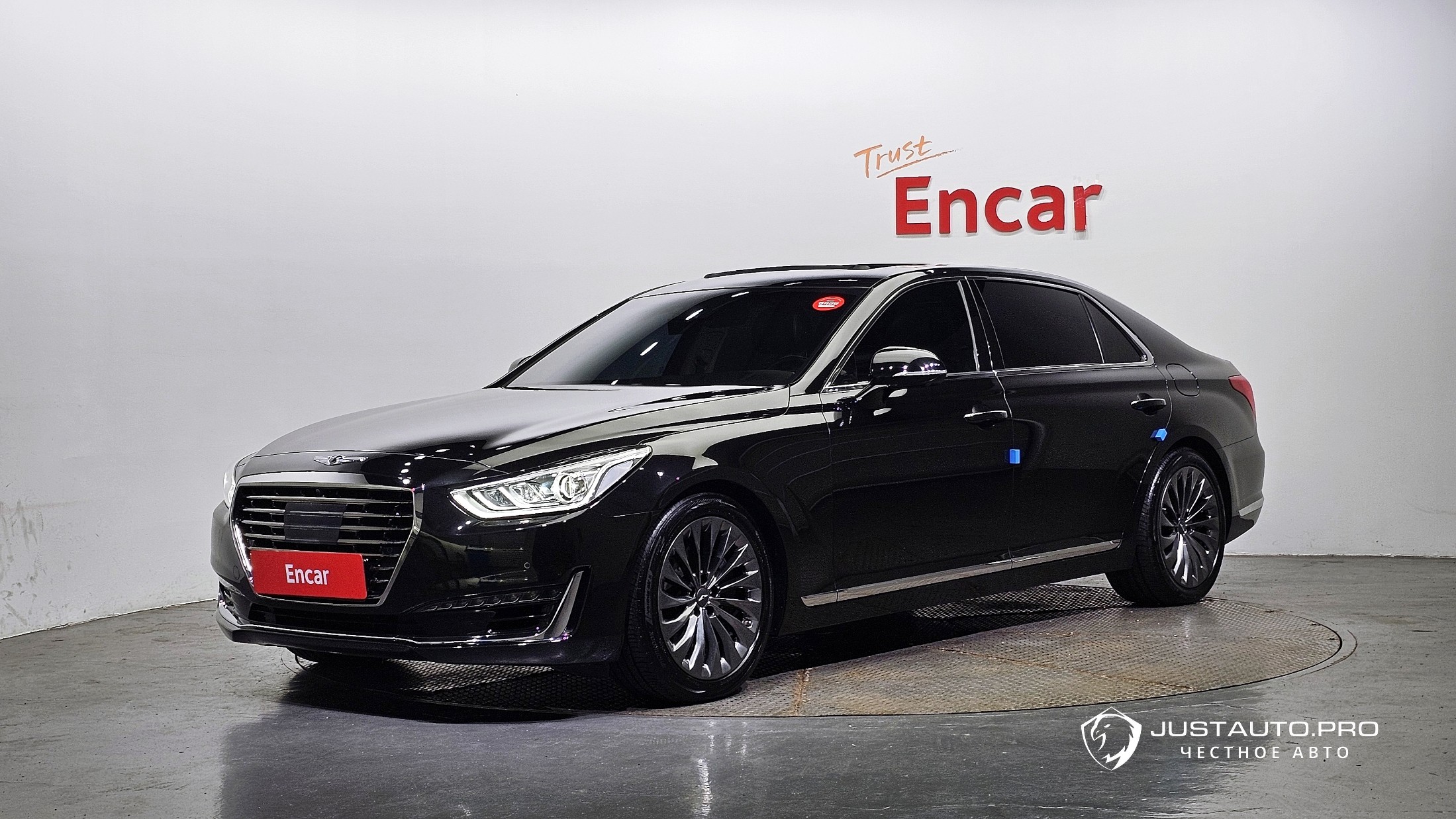 Автомобиль Genesis EQ900