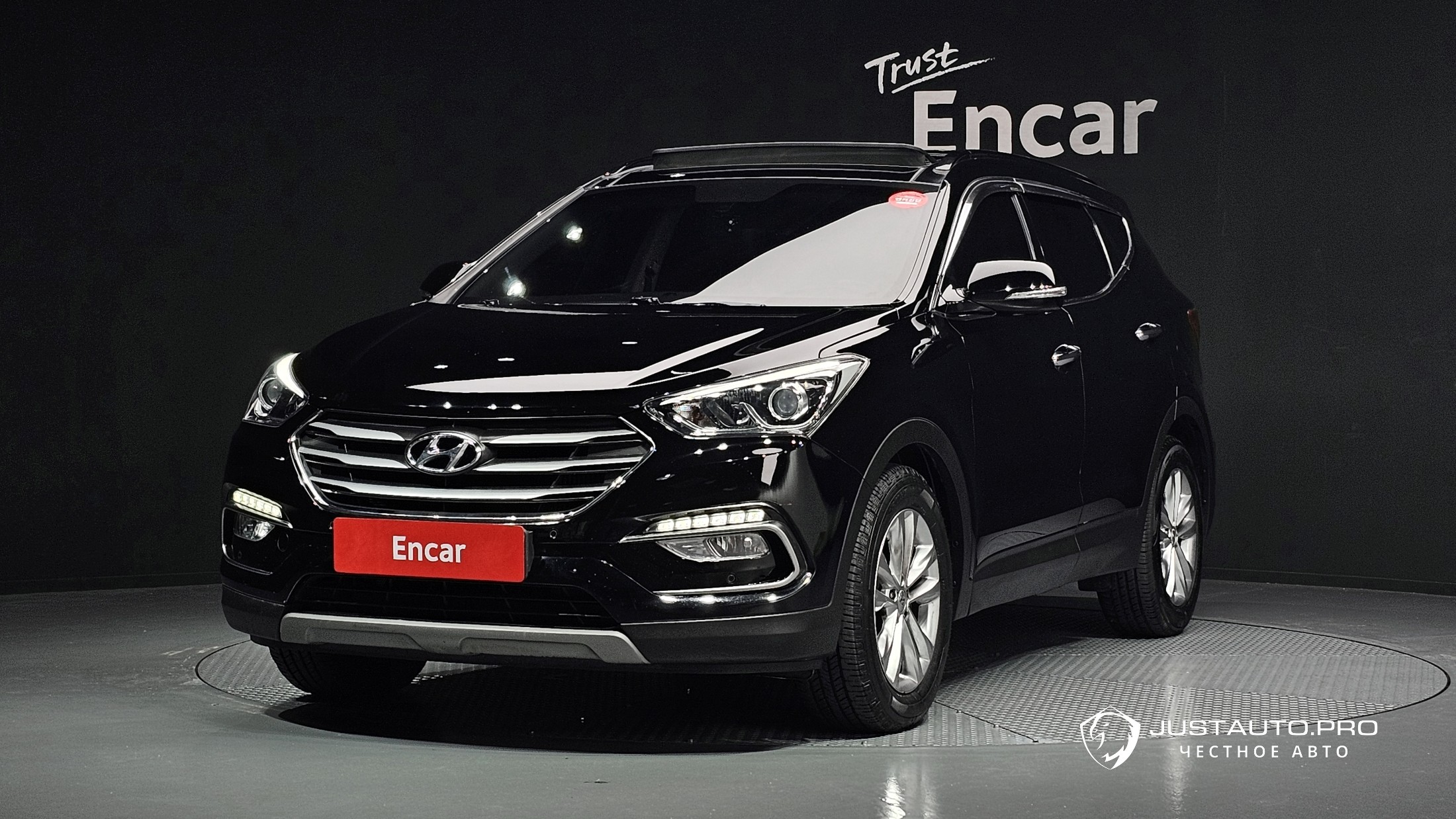 Автомобиль Hyundai Santafe