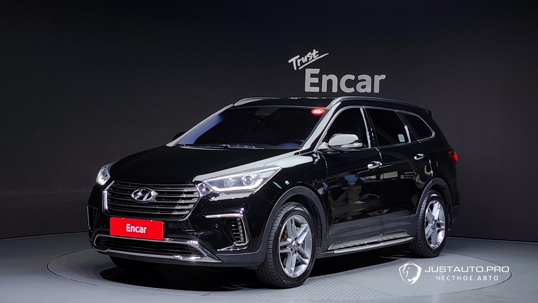 Автомобиль Hyundai Maxcruz