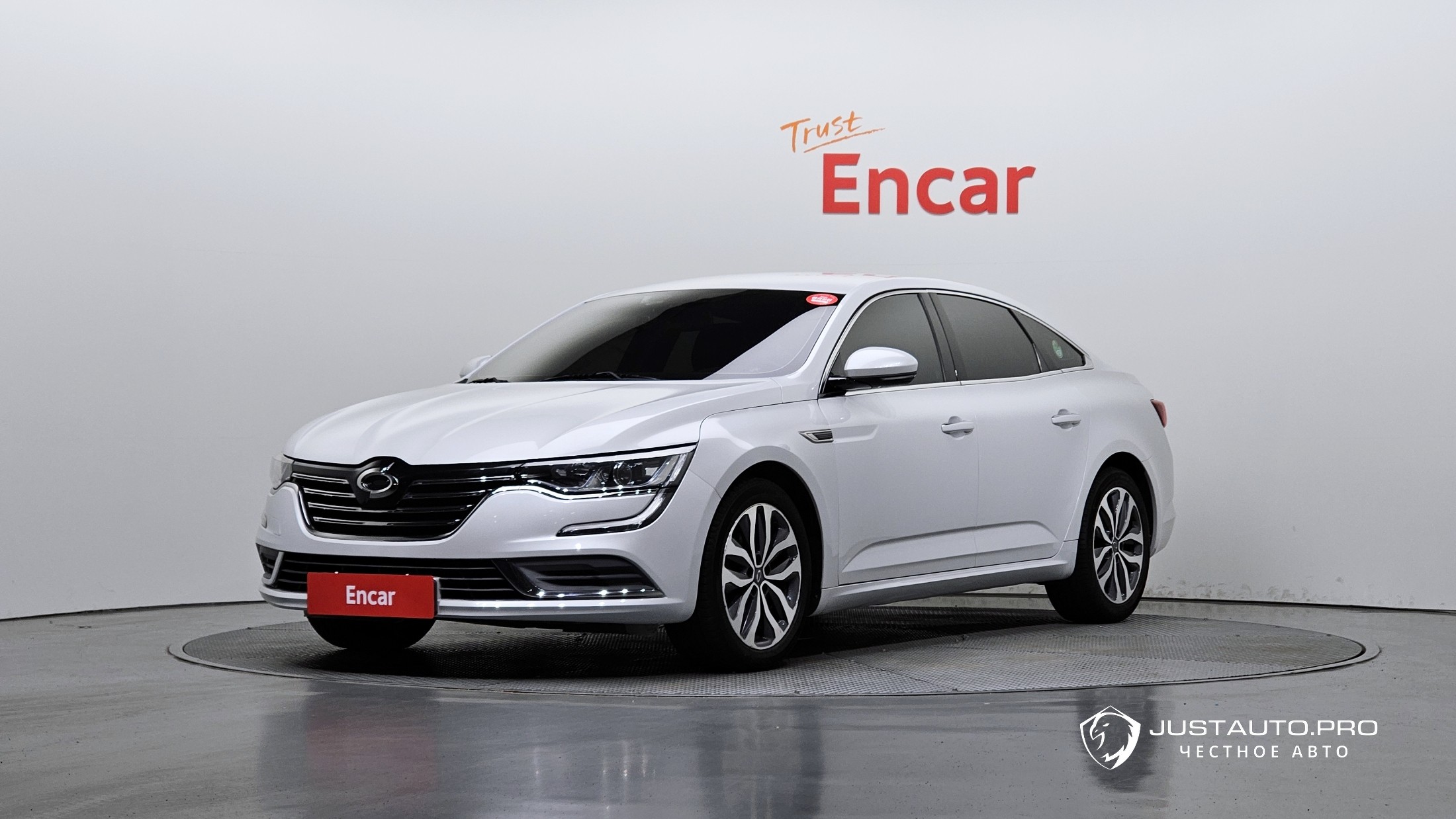 Автомобиль Renault-KoreaSamsung SM6