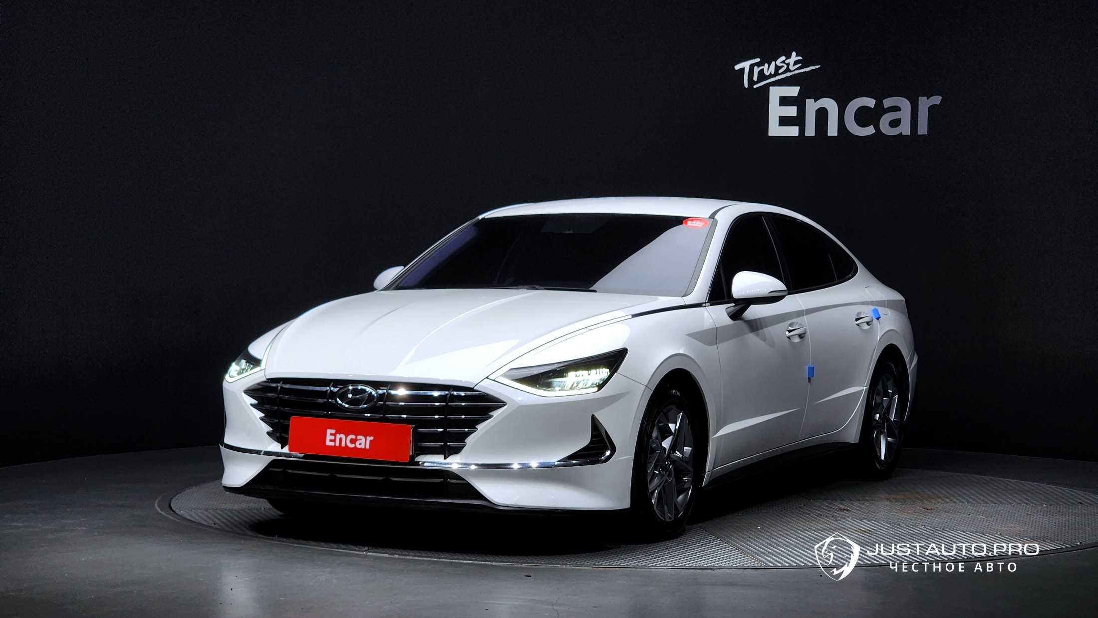 Автомобиль Hyundai Sonata