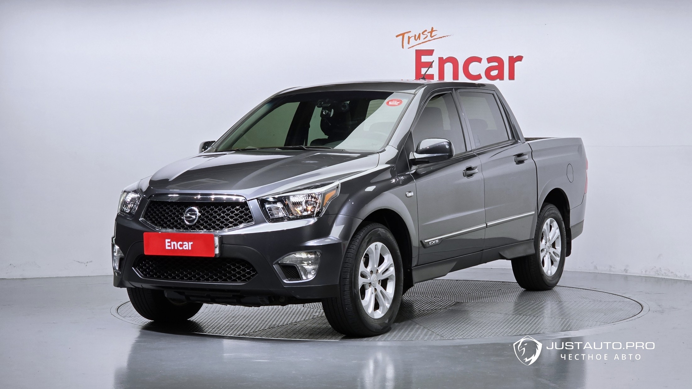 Автомобиль KG_Mobility_Ssangyong KORANDO