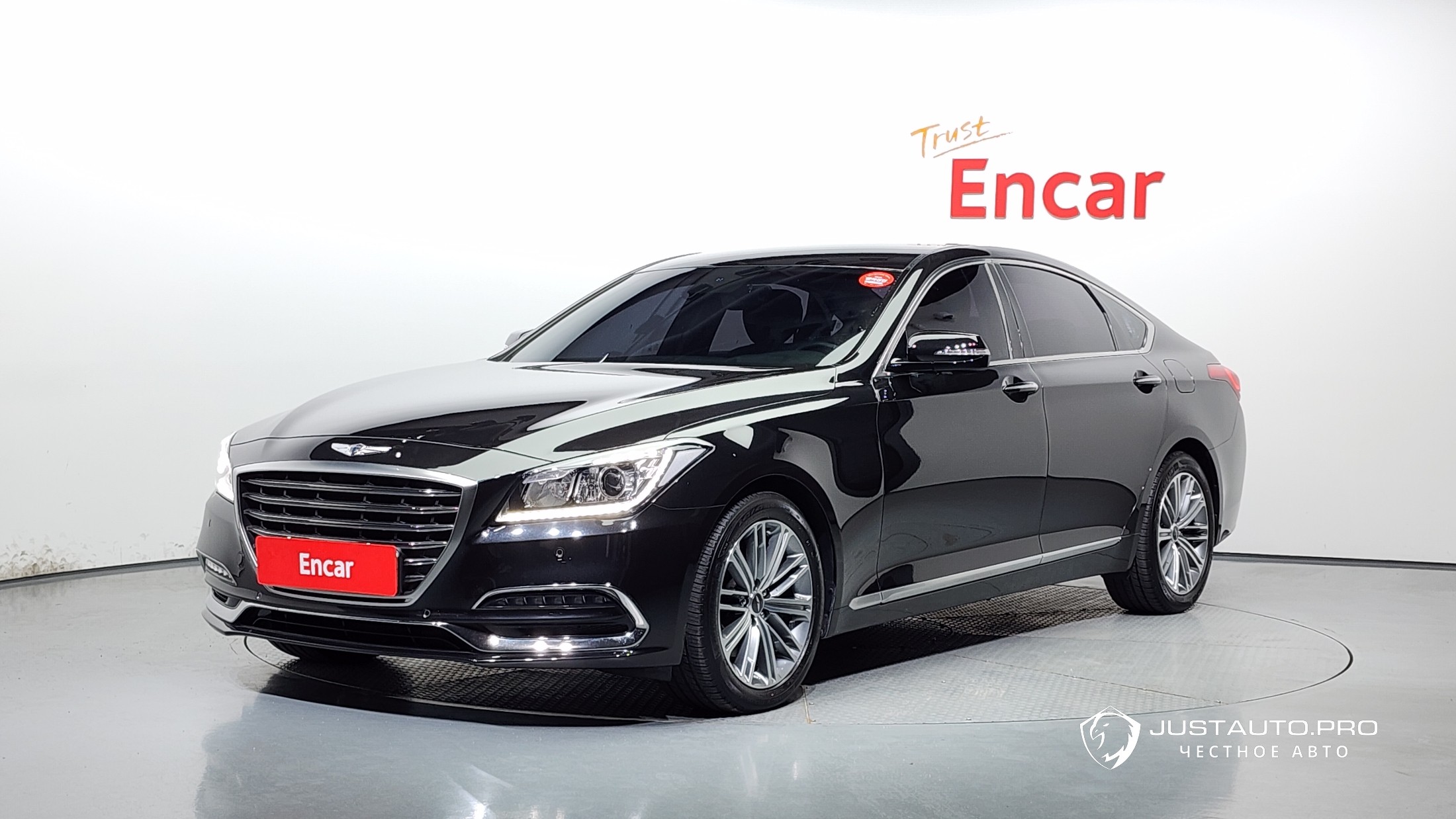 Автомобиль Genesis G80