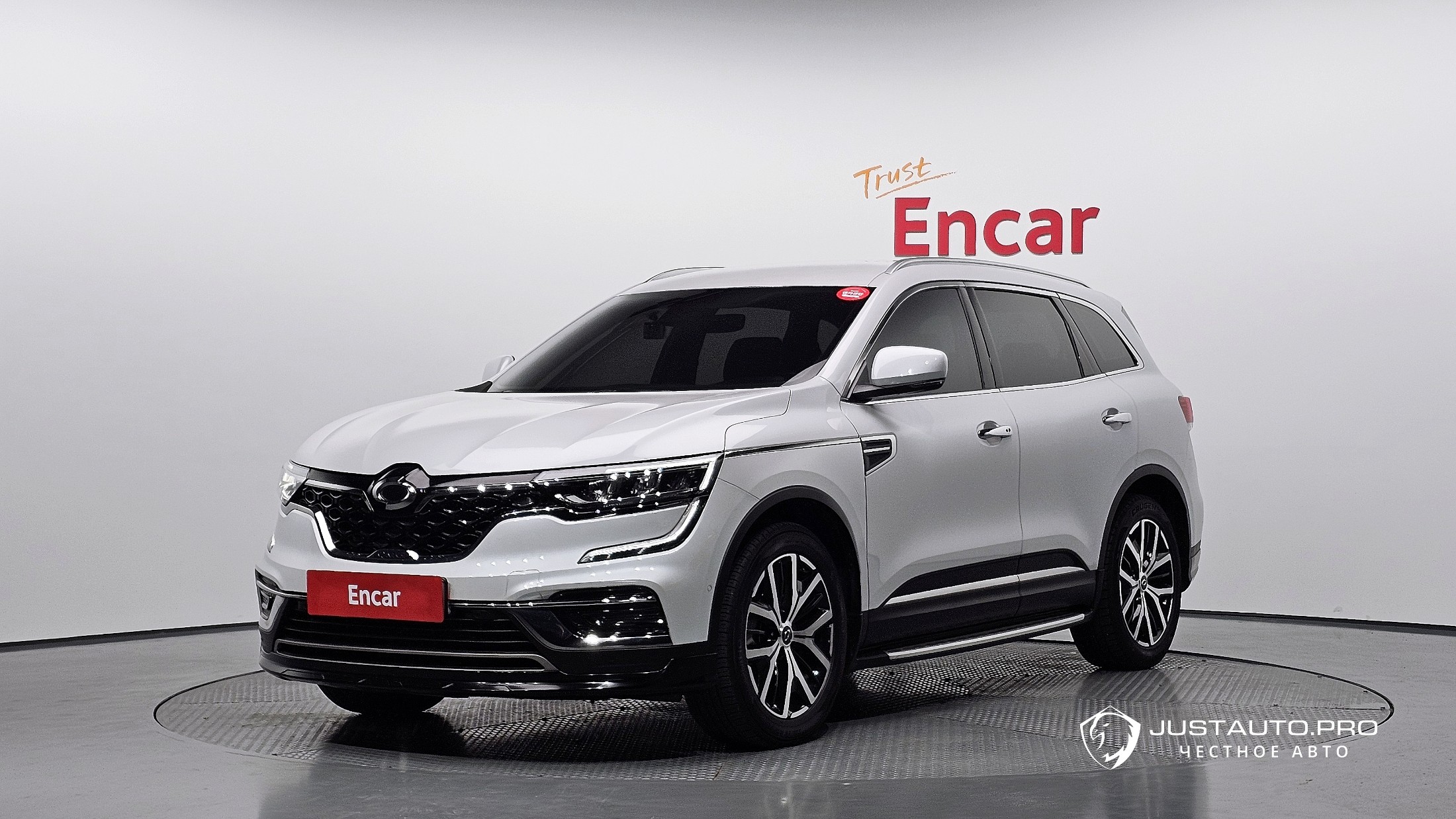 Автомобиль Renault-KoreaSamsung QM6