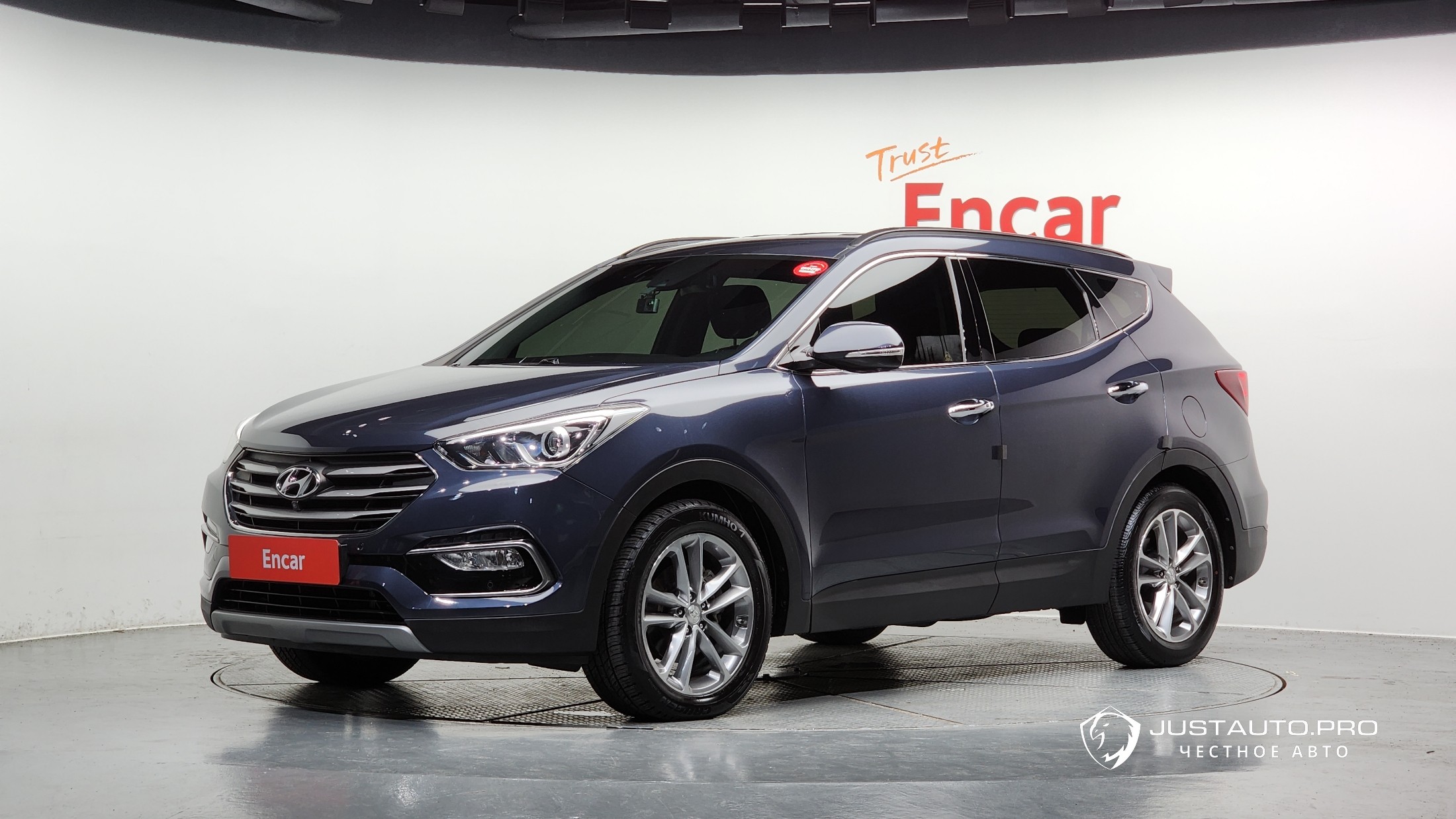 Автомобиль Hyundai Santafe
