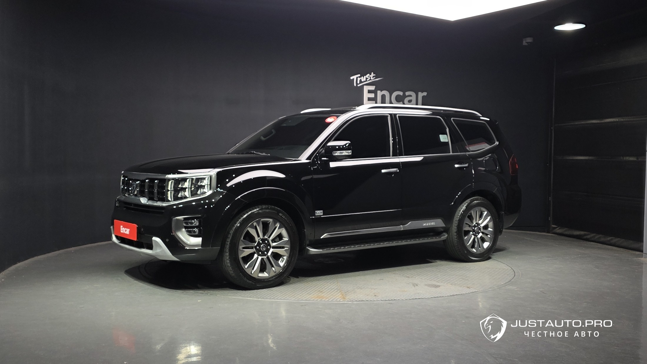Автомобиль Kia Mohave