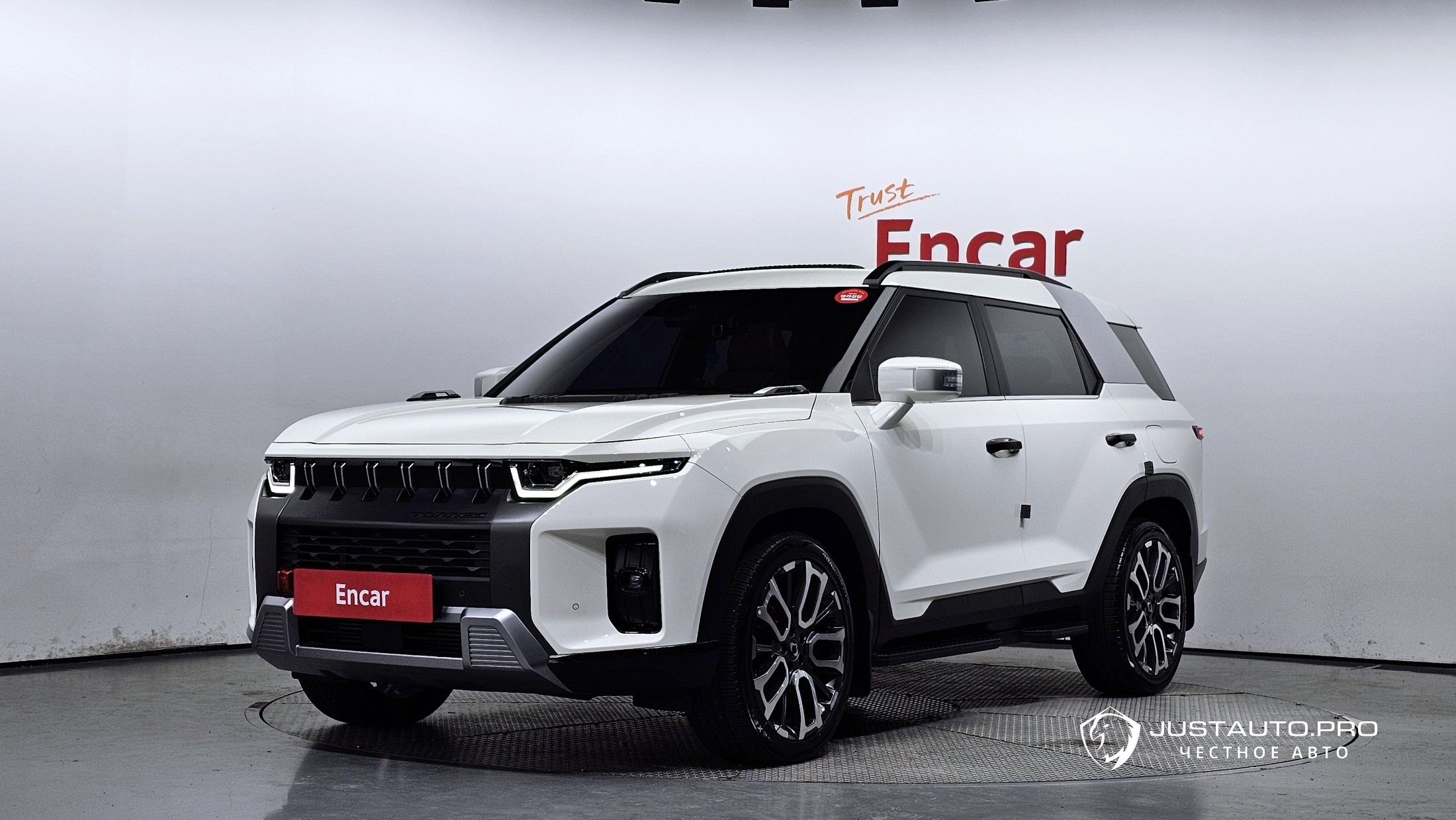 Автомобиль KG_Mobility_Ssangyong Torres