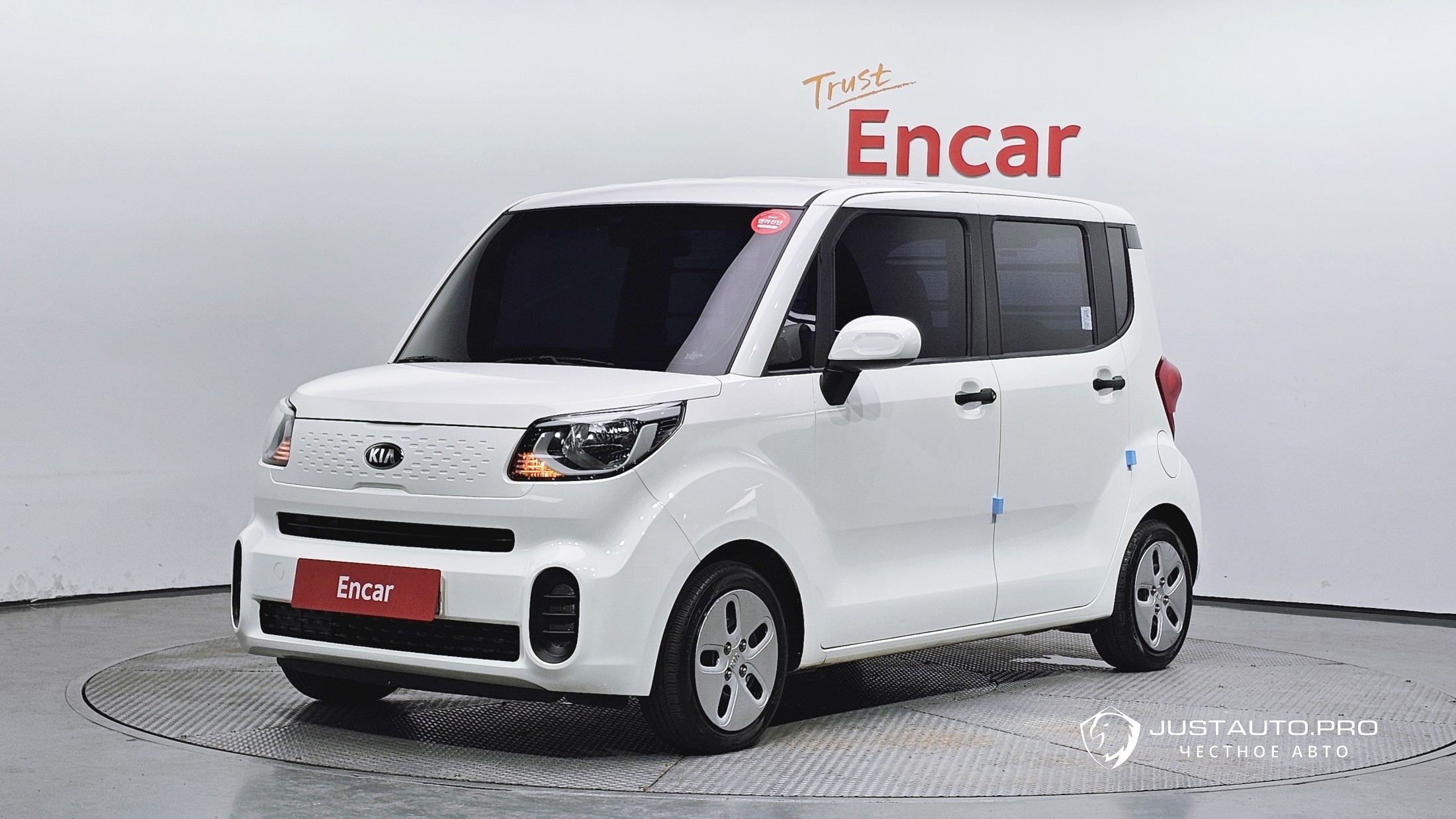 Автомобиль Kia RAY
