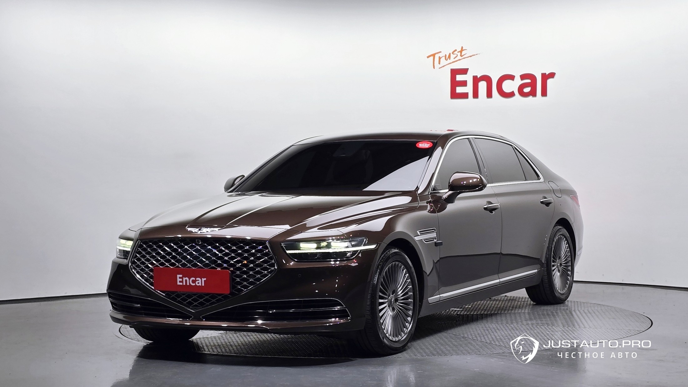 Автомобиль Genesis G90