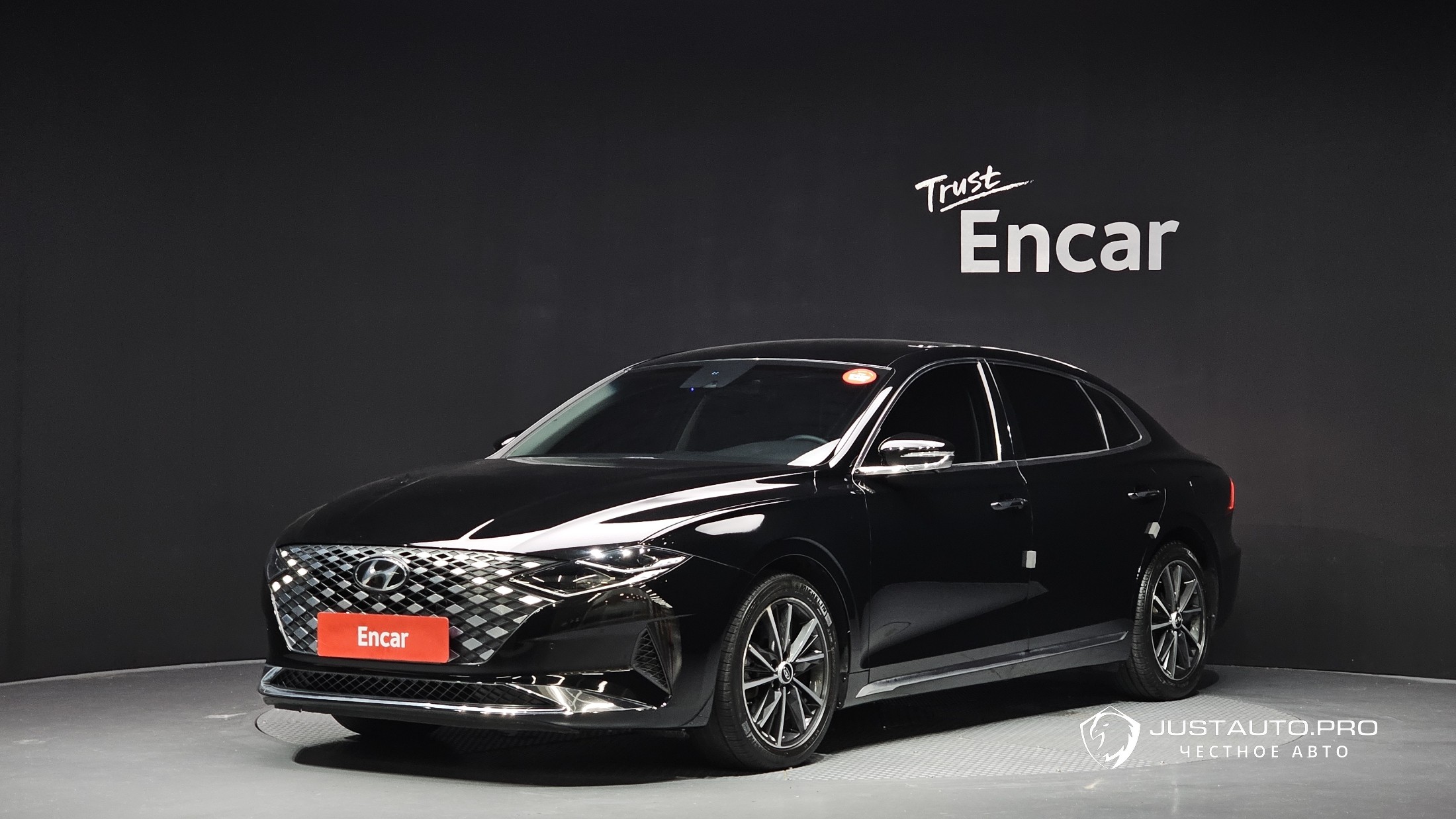 Автомобиль Hyundai Grandeur