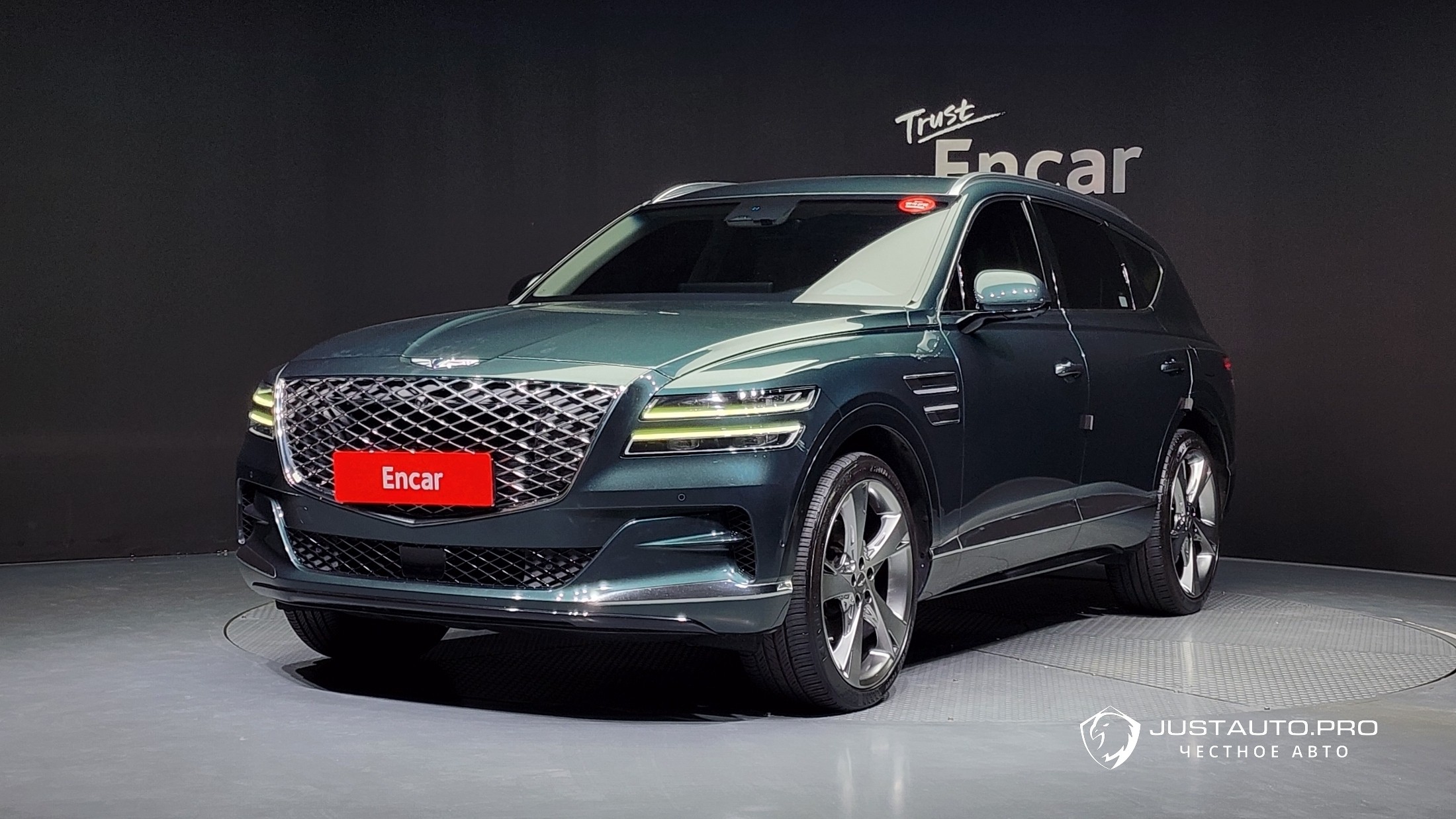 Автомобиль Genesis GV80