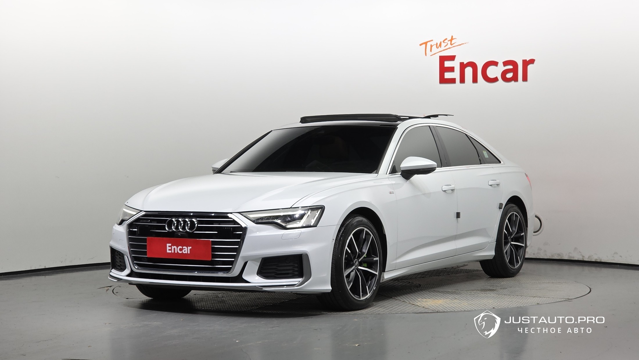 Автомобиль Audi A6