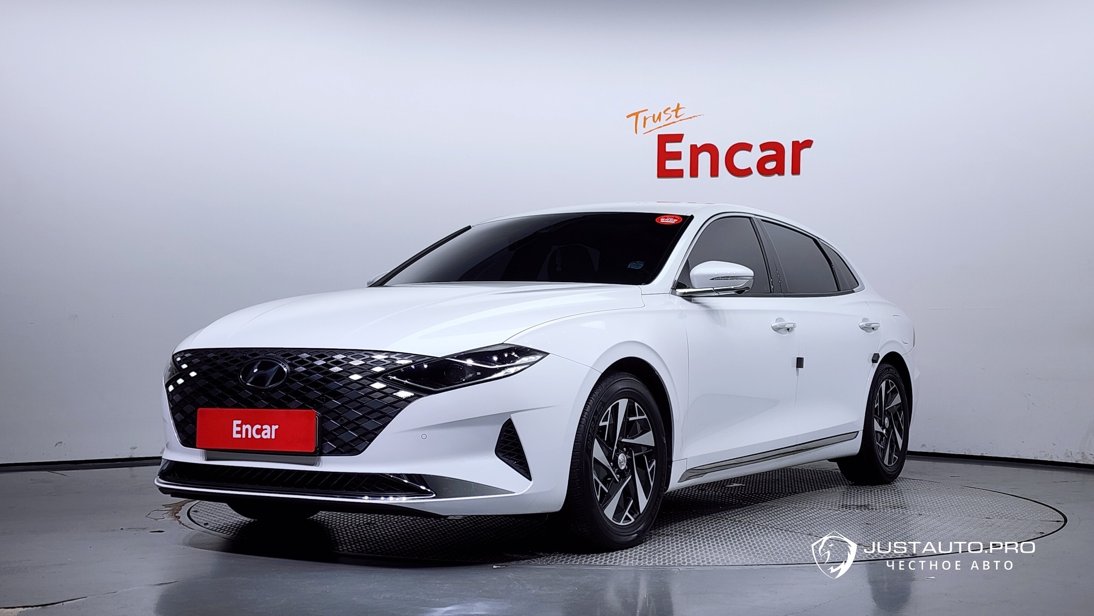 Автомобиль Hyundai Grandeur
