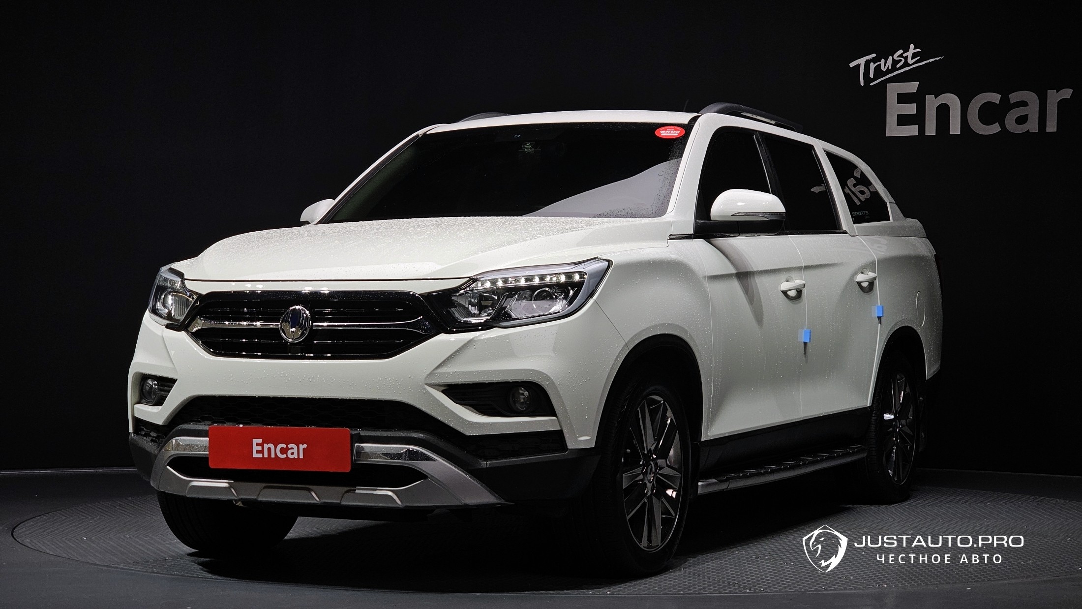 Автомобиль KG_Mobility_Ssangyong Rexton