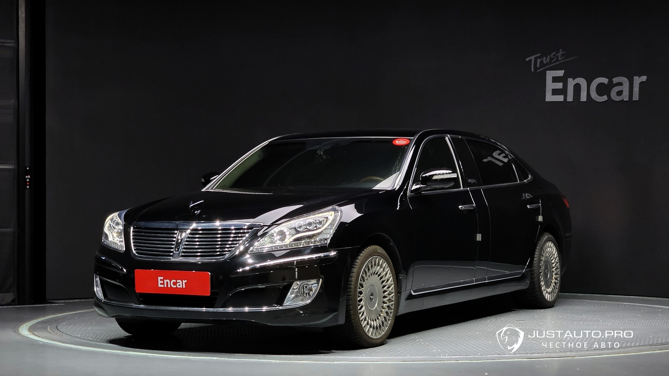 Автомобиль Hyundai Equus