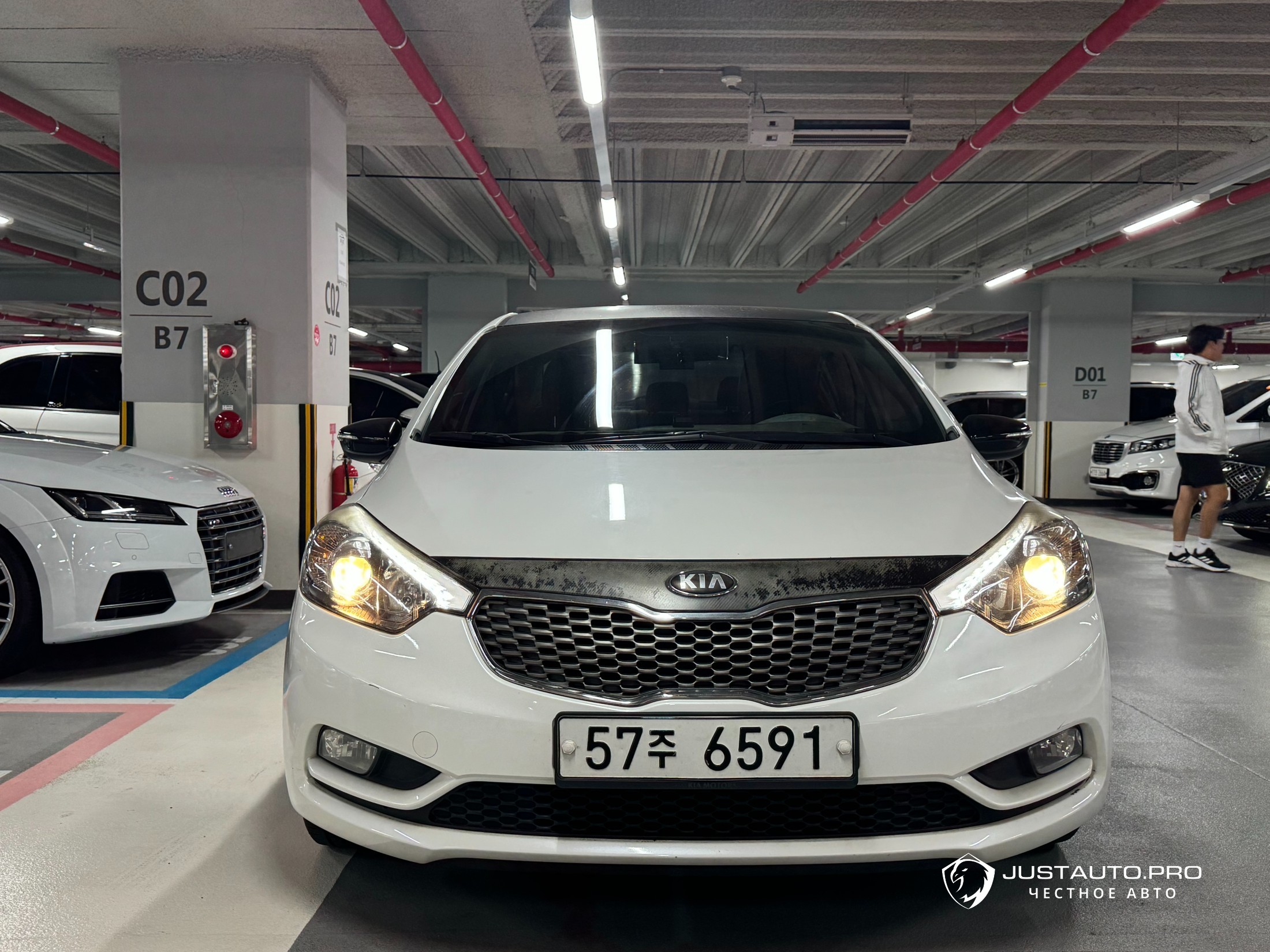 Автомобиль Kia K3