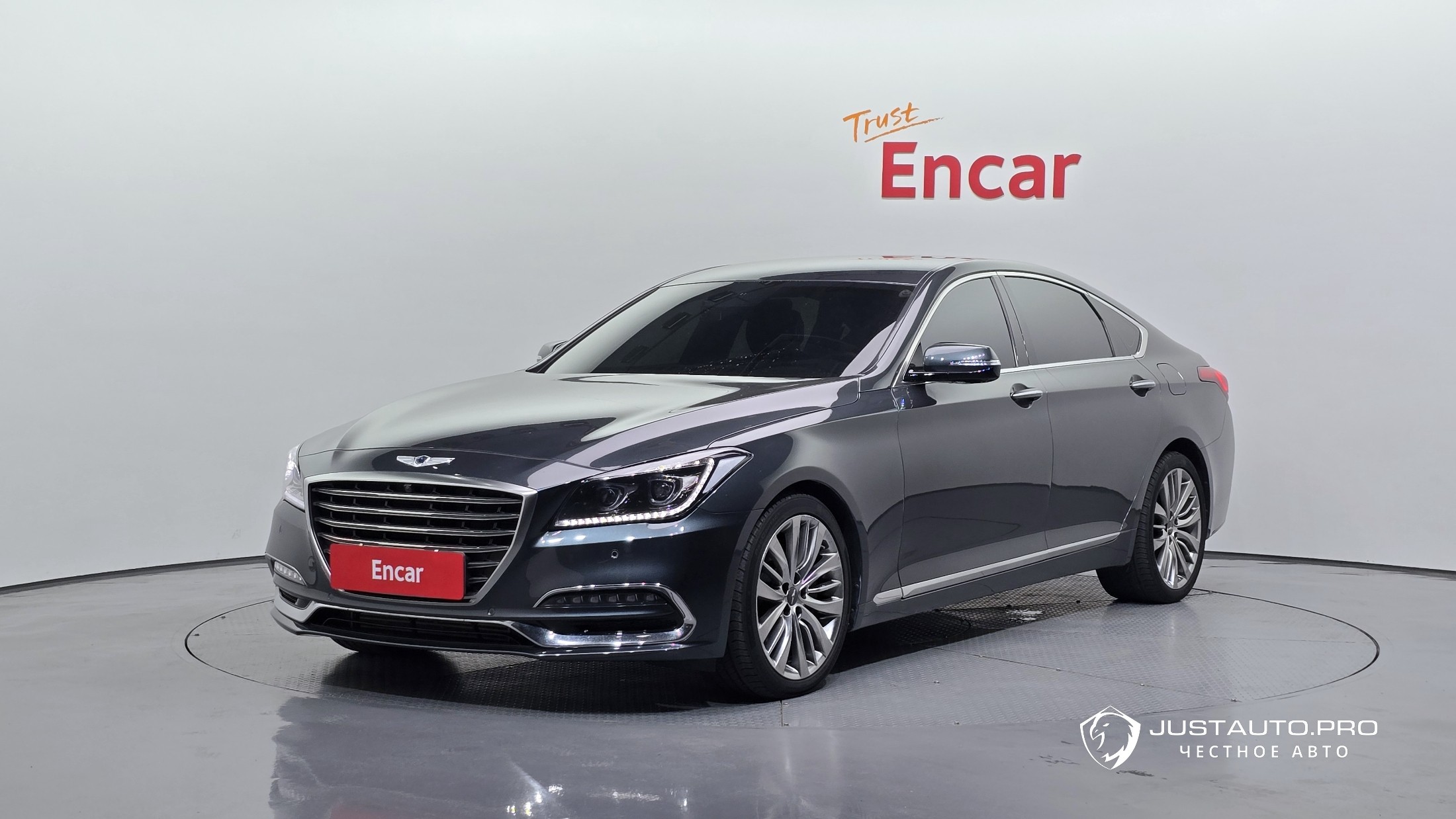 Автомобиль Genesis G80