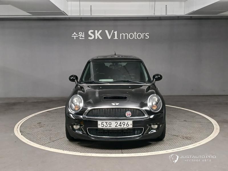 Автомобиль Mini Cooper