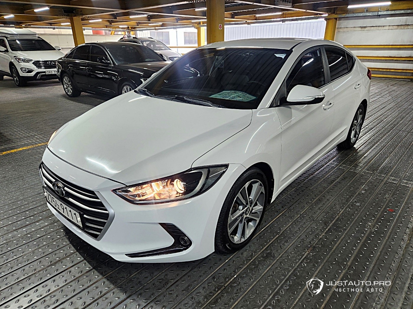 Автомобиль Hyundai AVANTE