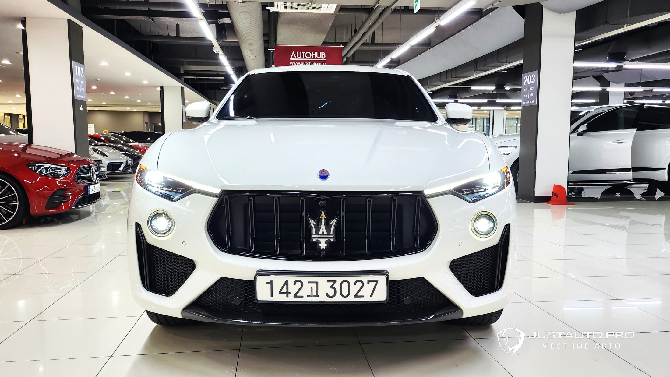 Автомобиль Maserati Levante