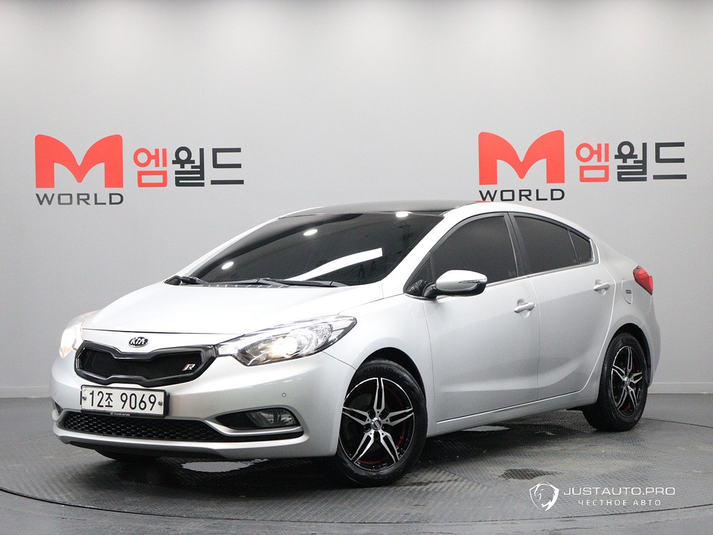 Автомобиль Kia K3