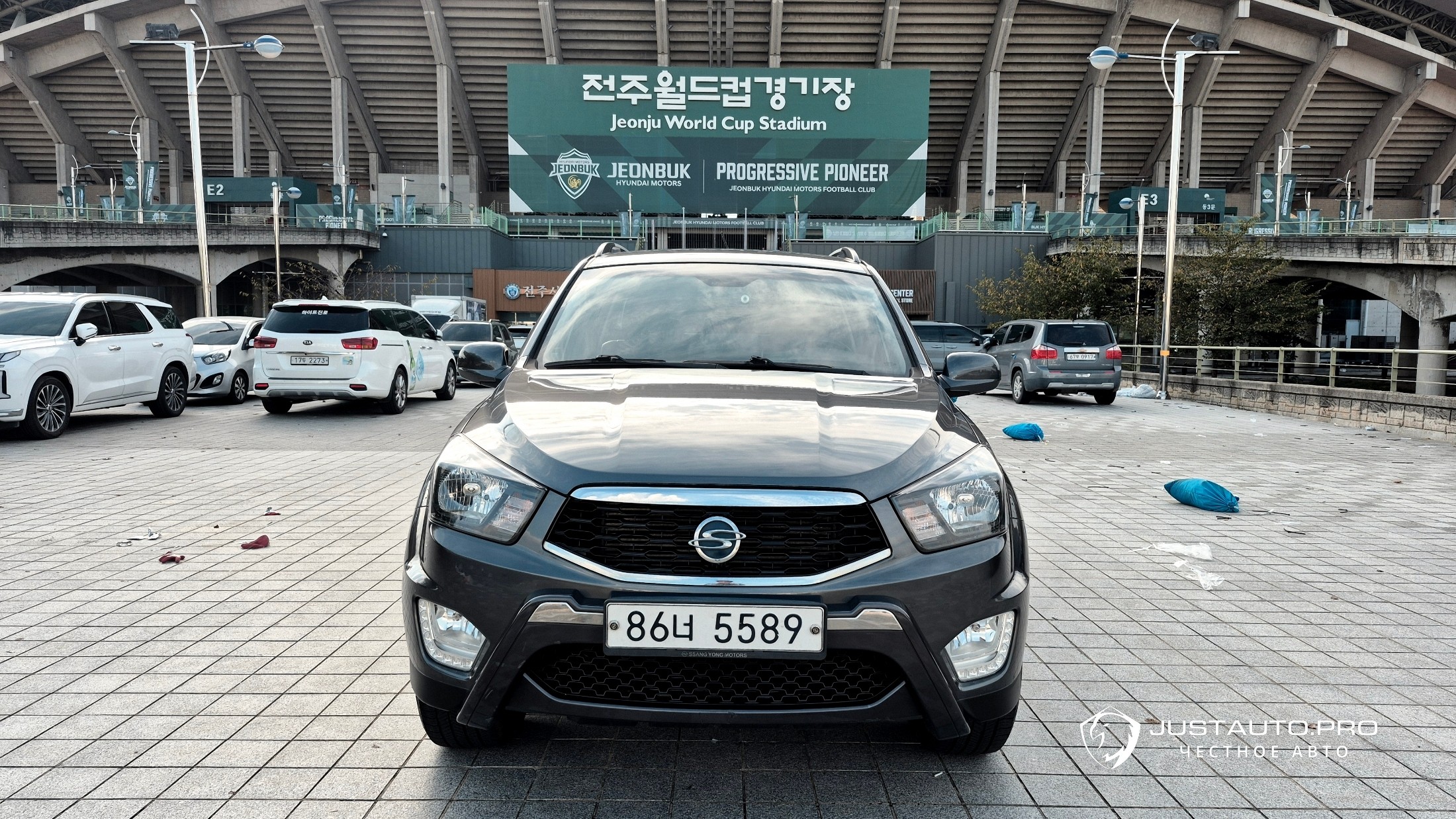 Автомобиль KG_Mobility_Ssangyong KORANDO