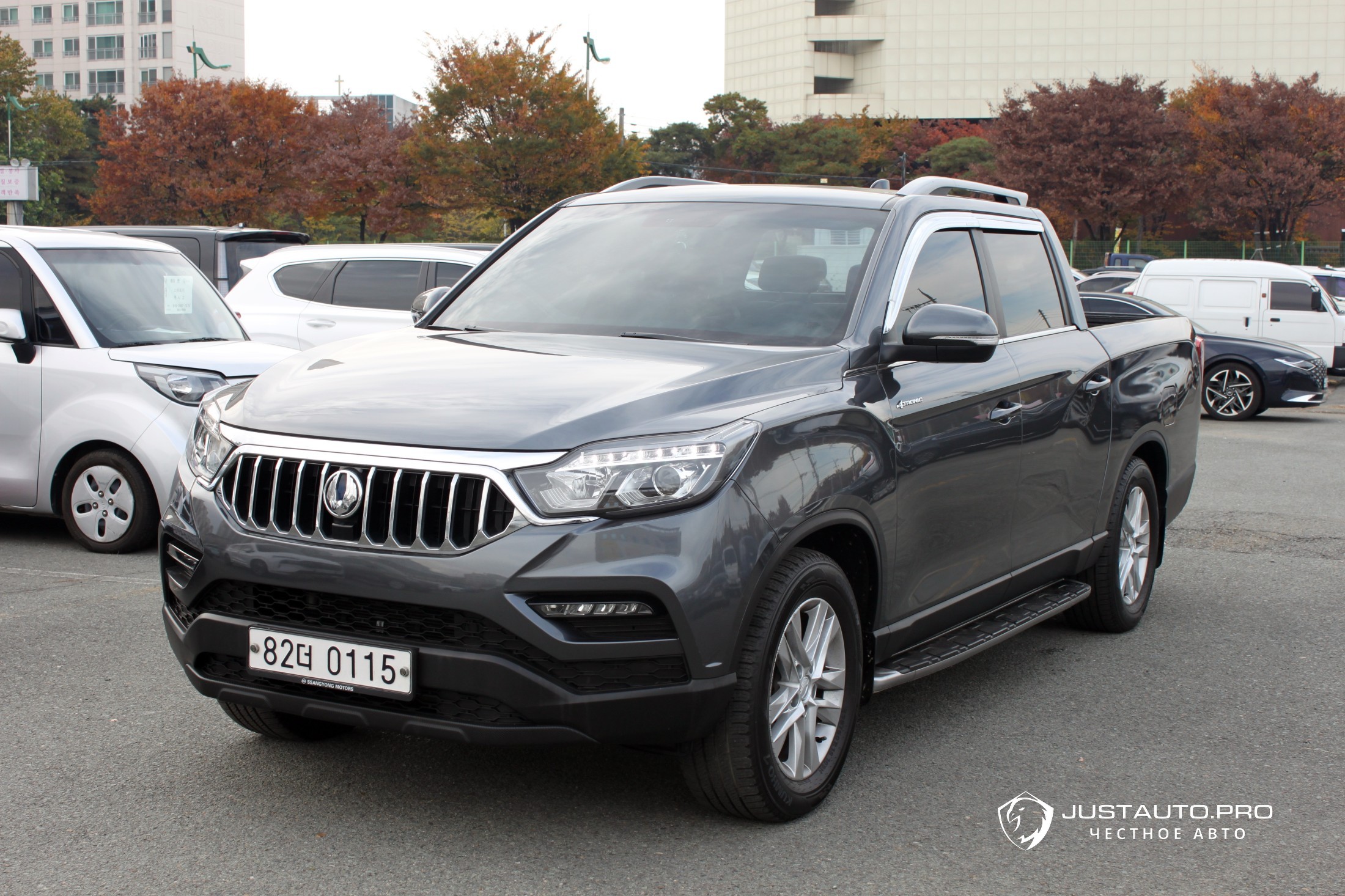 Автомобиль KG_Mobility_Ssangyong Rexton