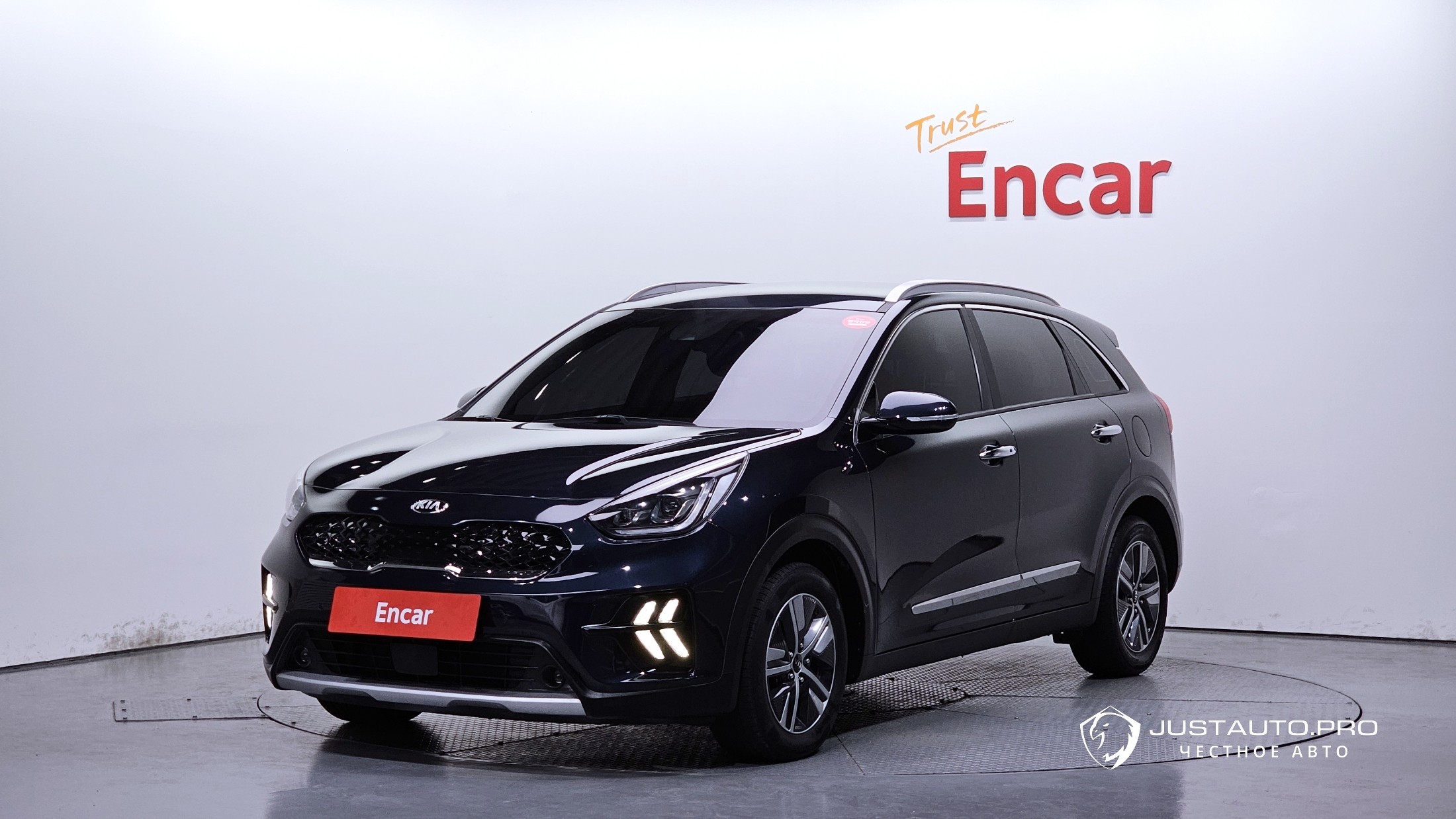 Автомобиль Kia Niro