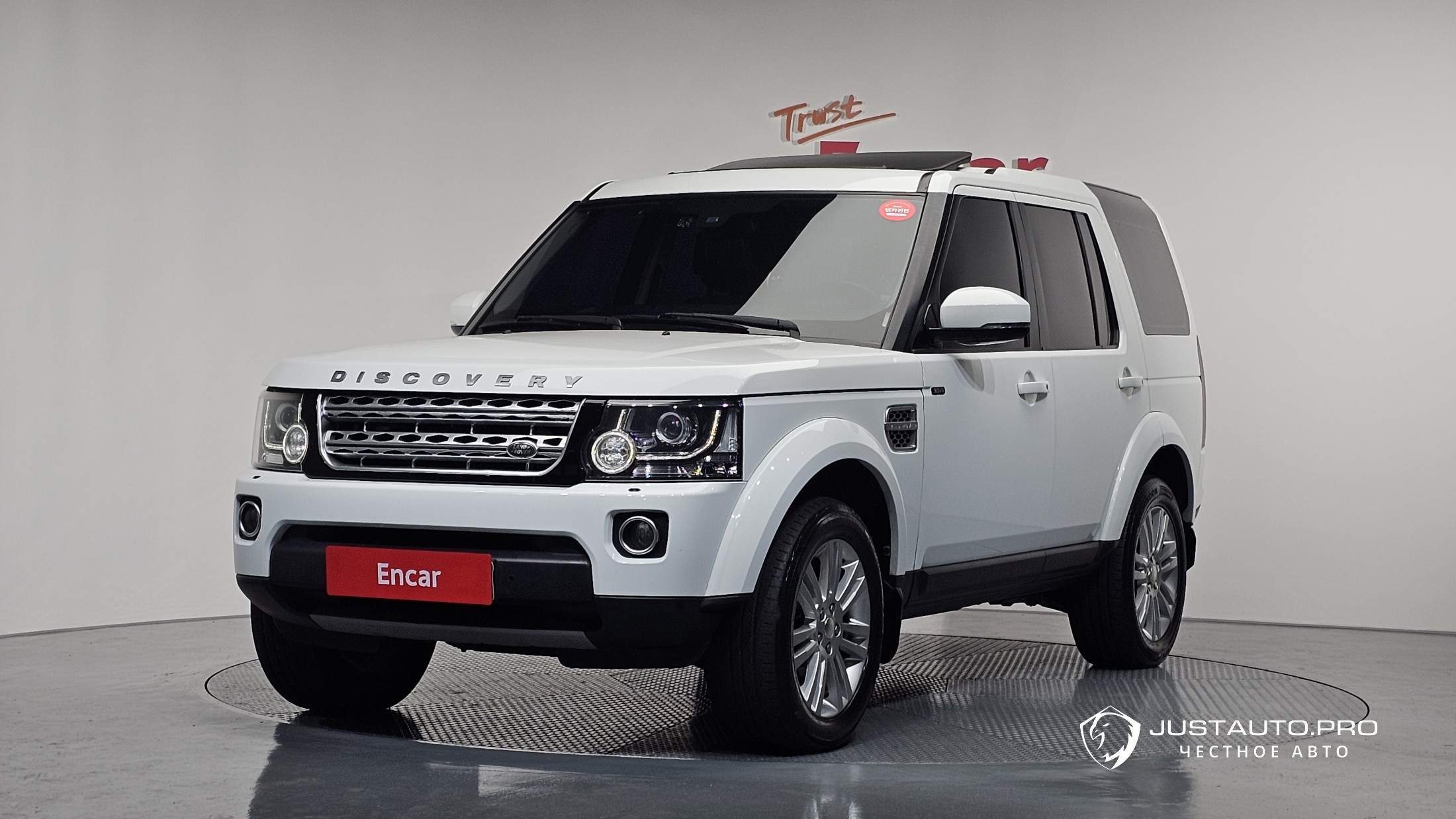Автомобиль Land Rover Discovery
