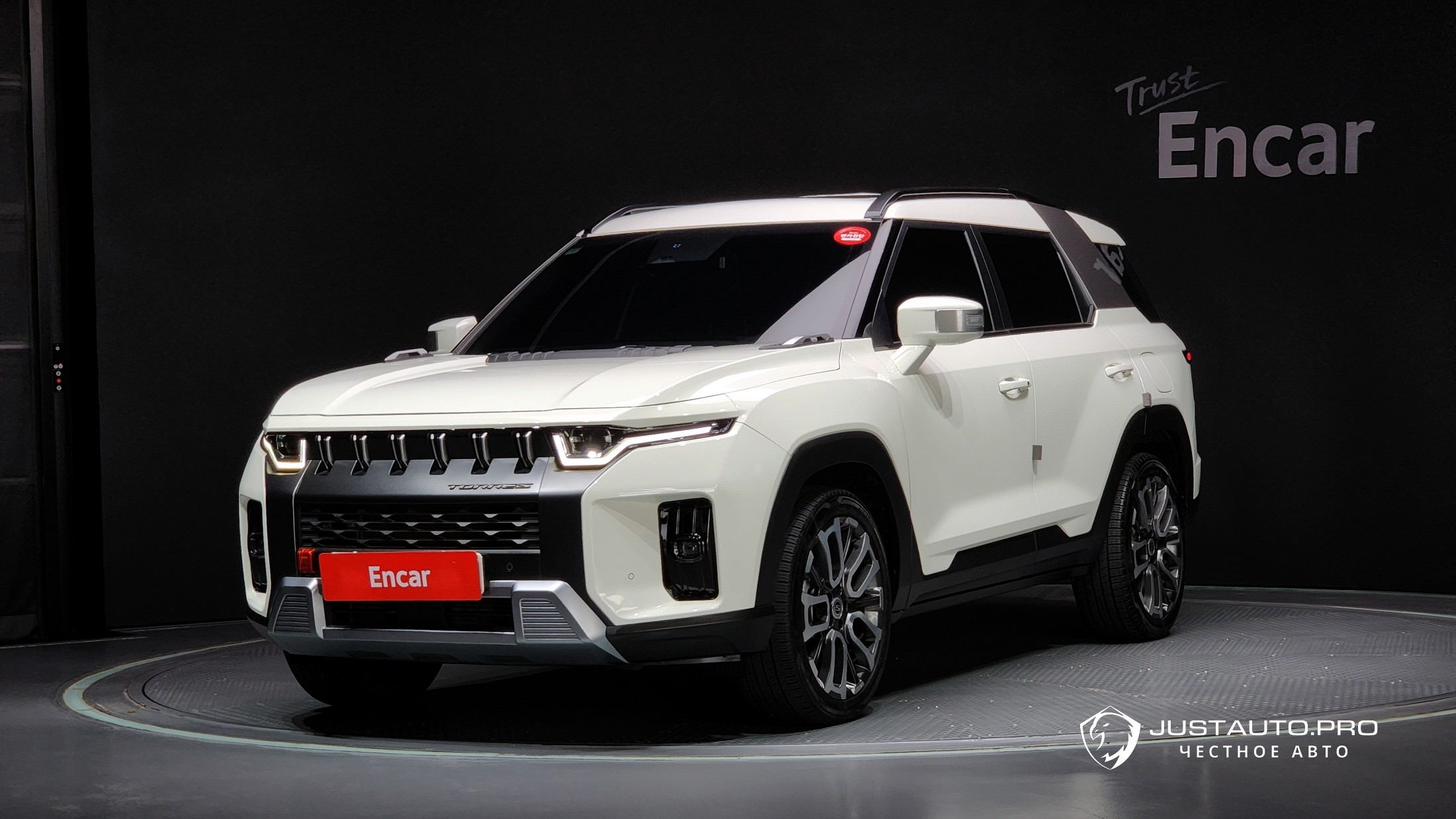 Автомобиль KG_Mobility_Ssangyong Torres