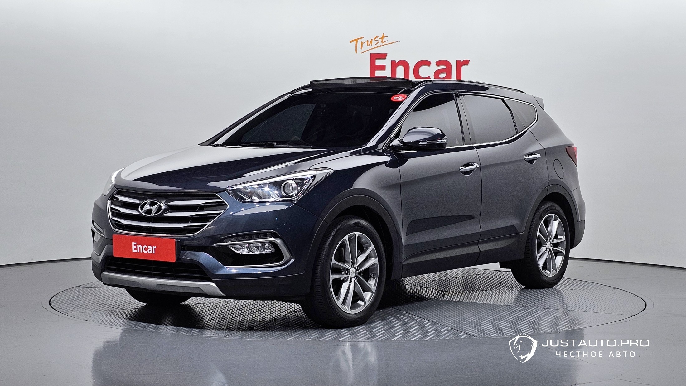 Автомобиль Hyundai Santafe
