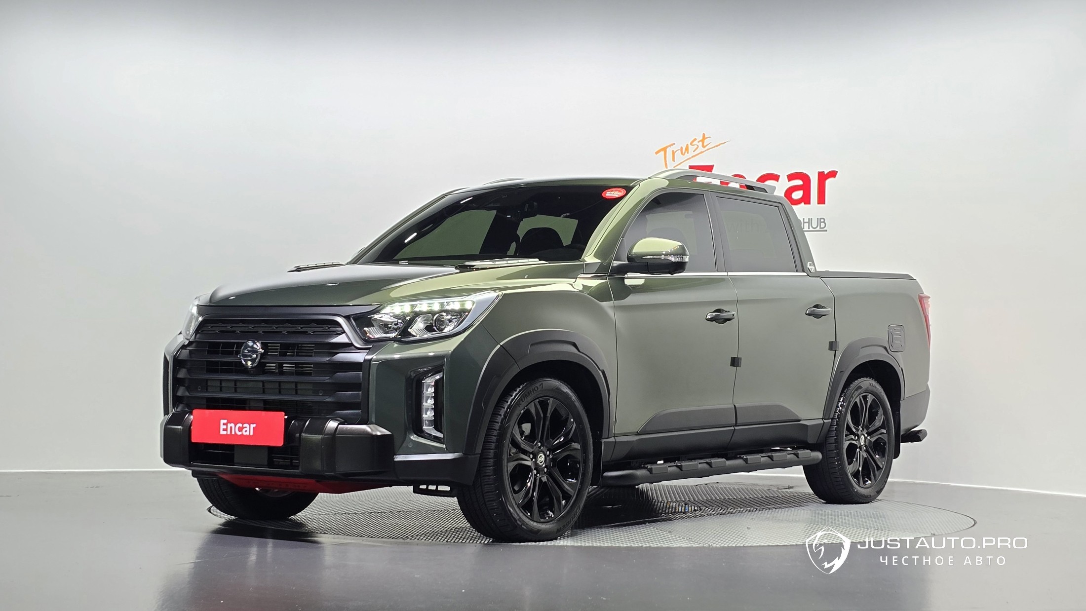 Автомобиль KG_Mobility_Ssangyong Rexton