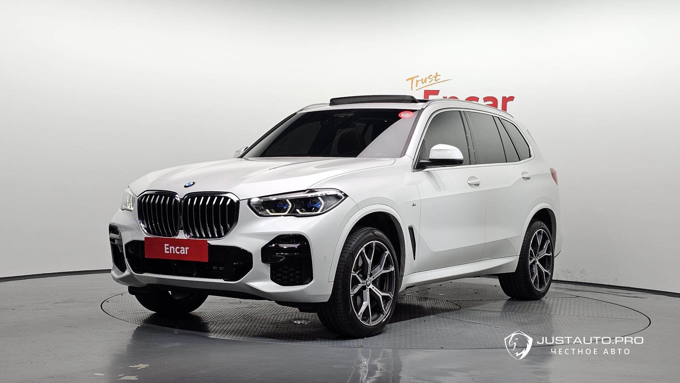 Автомобиль BMW X5