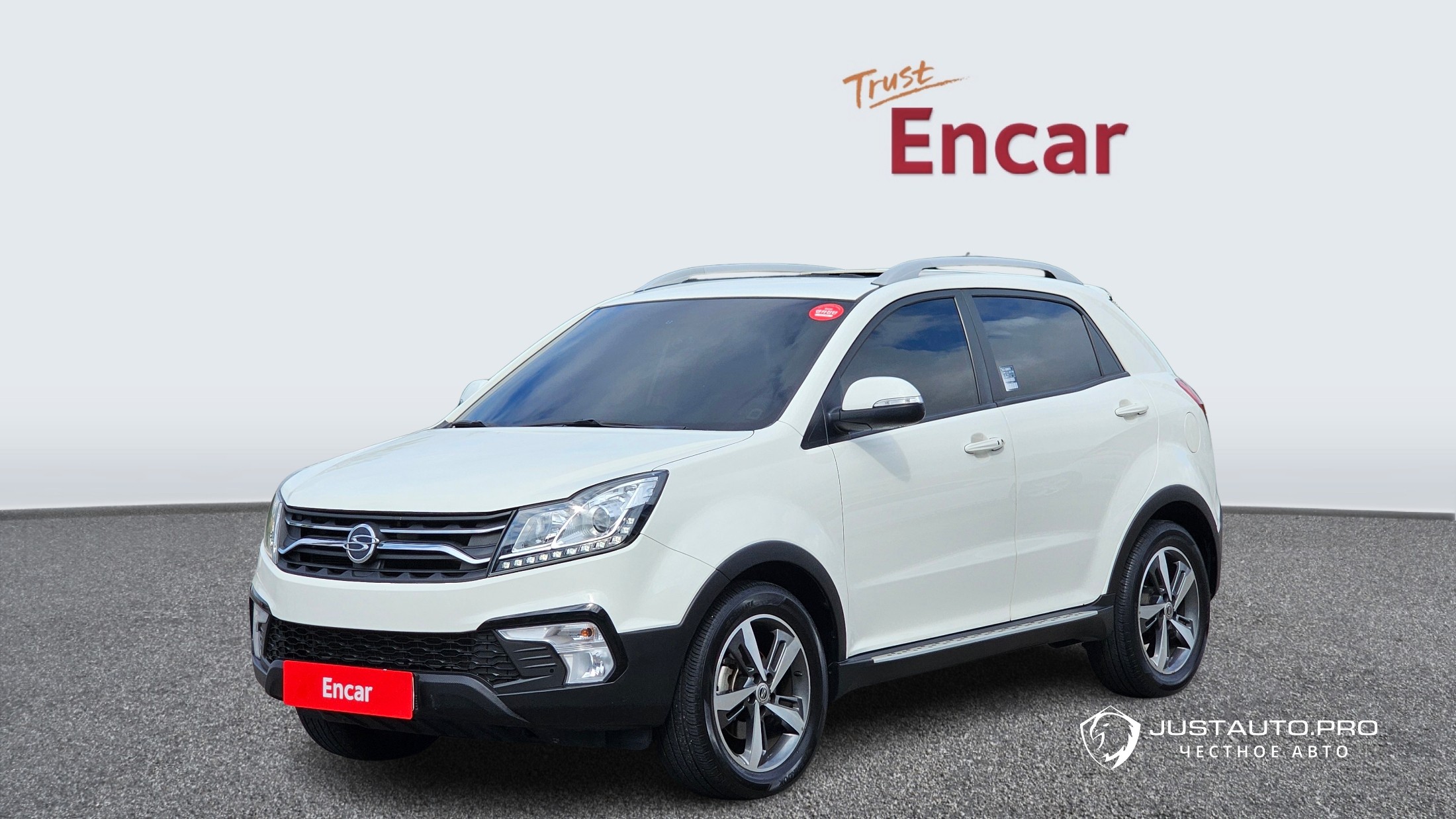 Автомобиль KG_Mobility_Ssangyong KORANDO