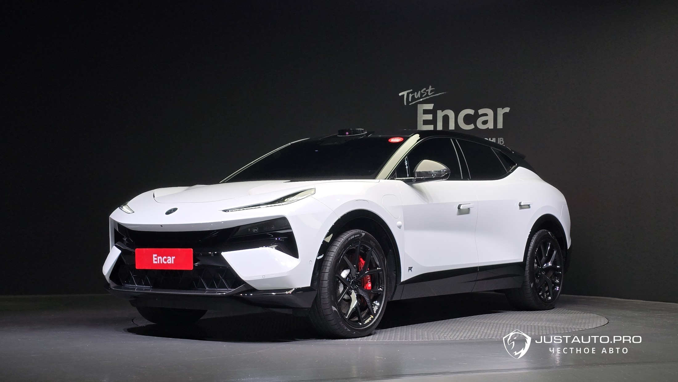 Автомобиль Lotus Eletre