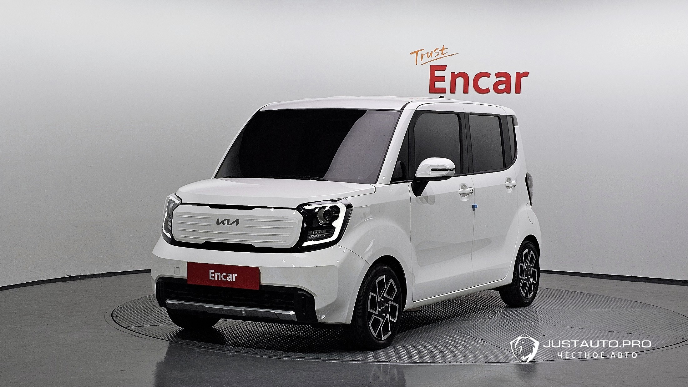 Автомобиль Kia RAY