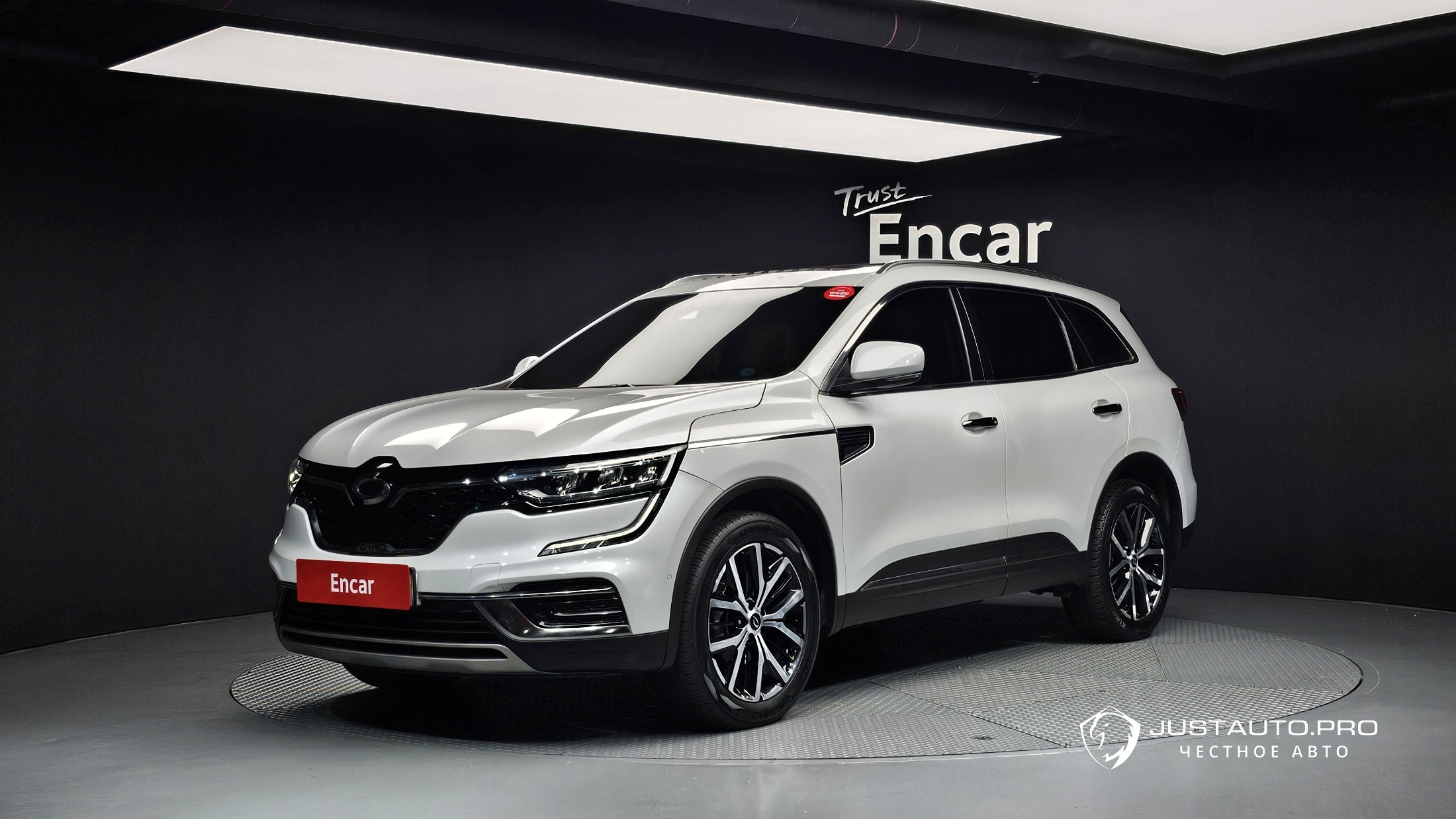 Автомобиль Renault-KoreaSamsung QM6